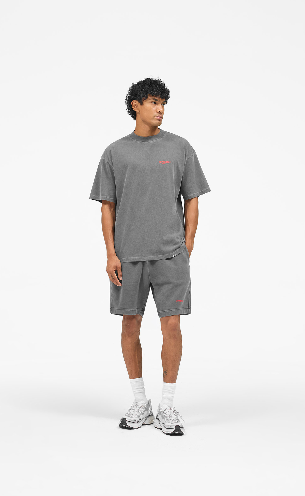 REPRESENT OWNERS CLUB WASHED BLACK T-SHIRT