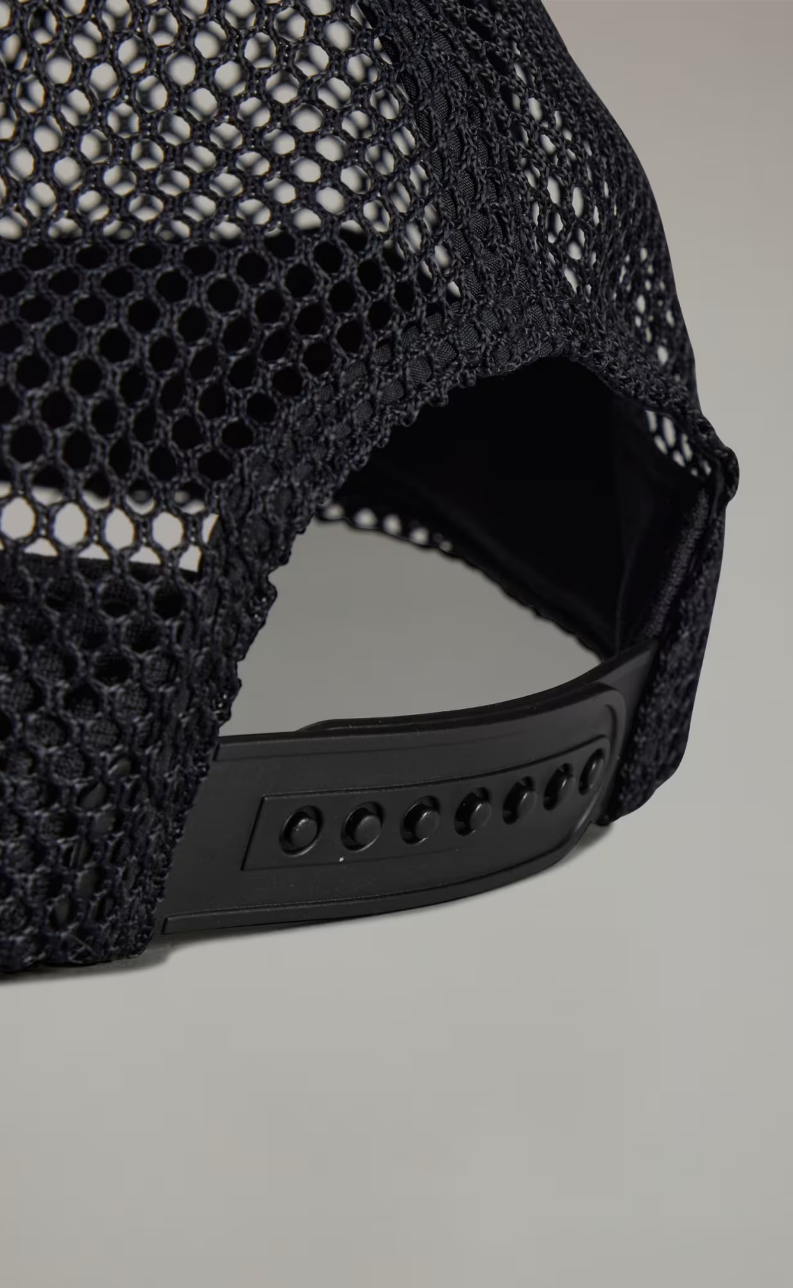 Y-3 TRUCKER BLACK HAT