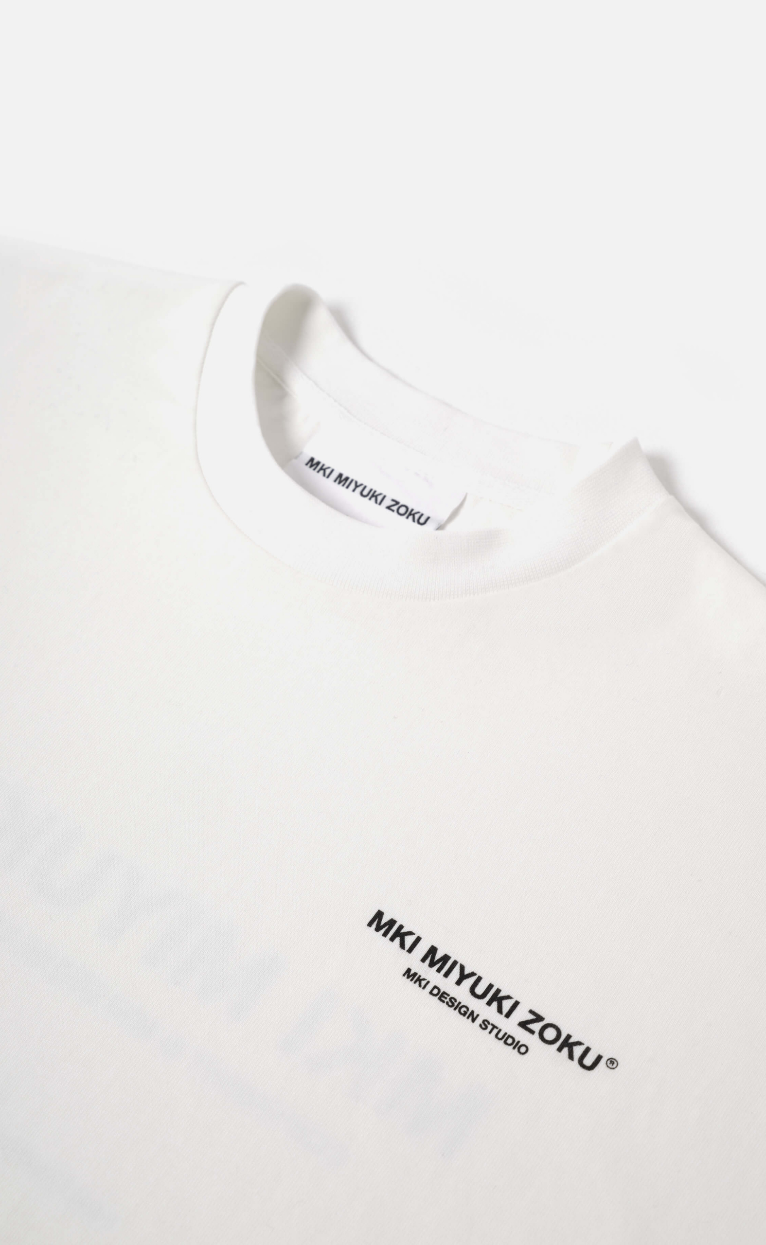 DESIGN STUDIO WHITE LONGSLEEVE