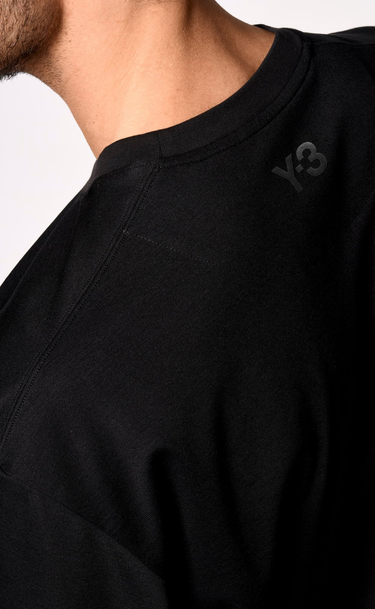 WOVEN BLACK T-SHIRT