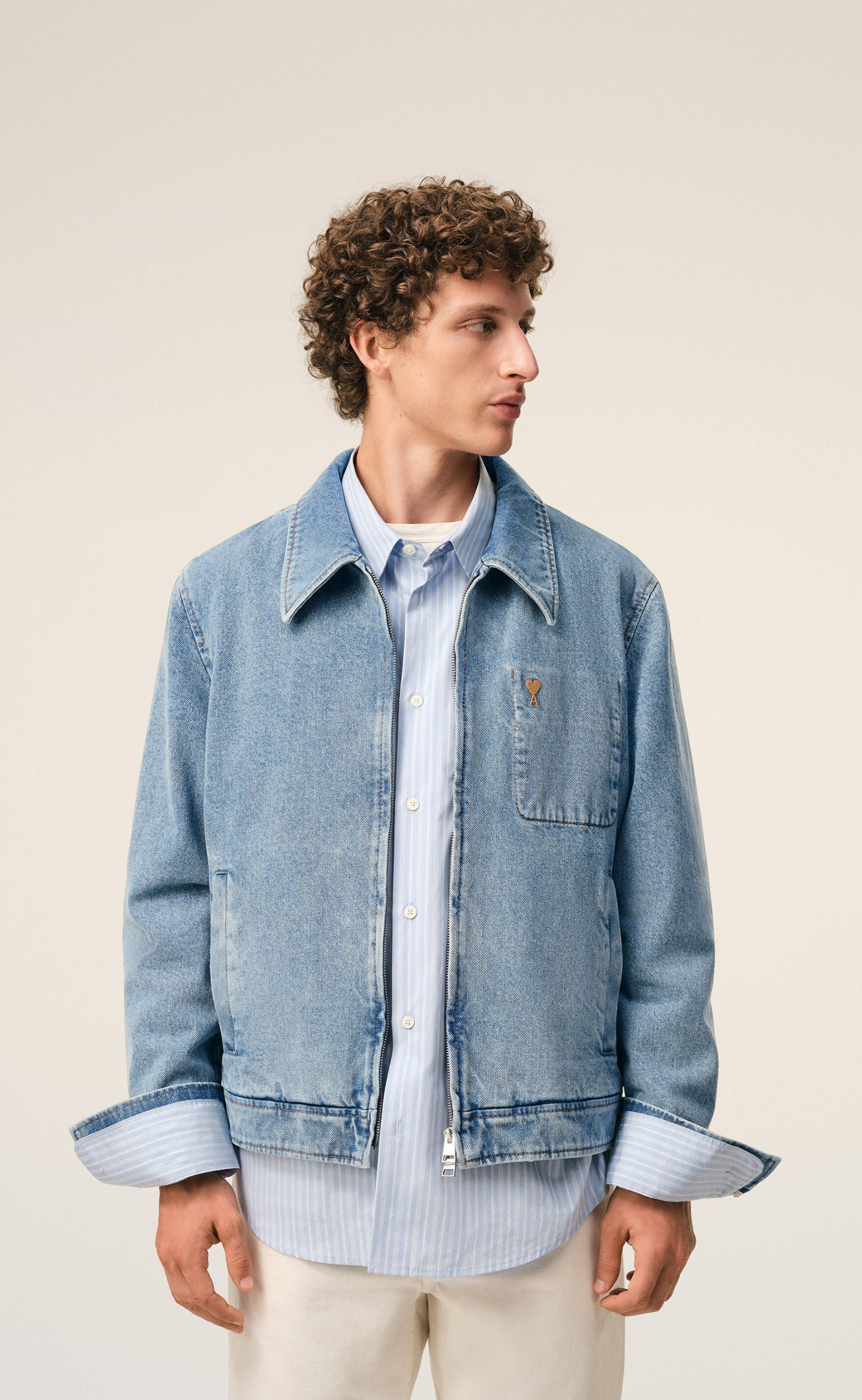 CONTRASTED AMI DE COEUR ZIPPED DENIM JACKET