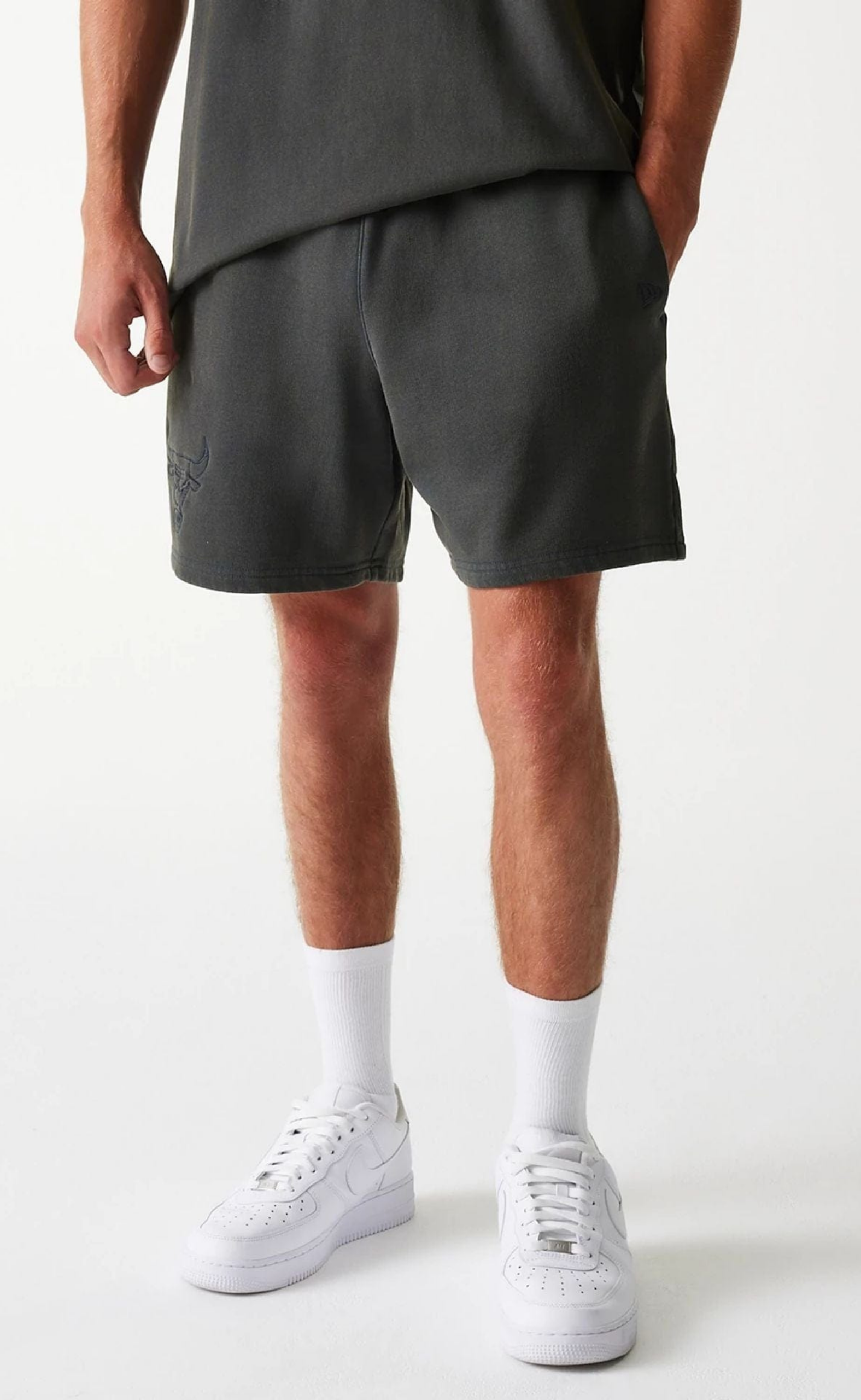 NBA WASHED SHORT WHITE GREY SHORTS