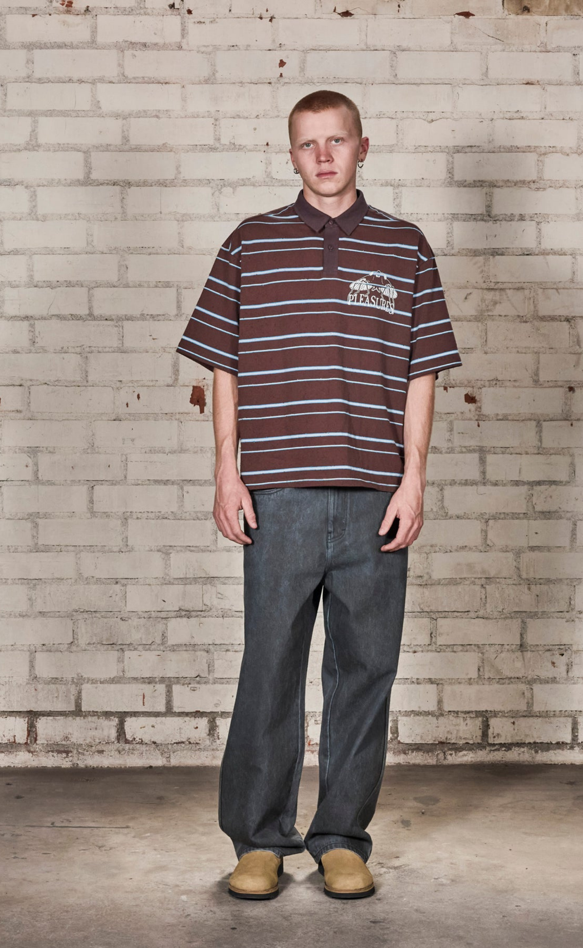 SPRAY FORMULA BAGGY BLACK JEANS
