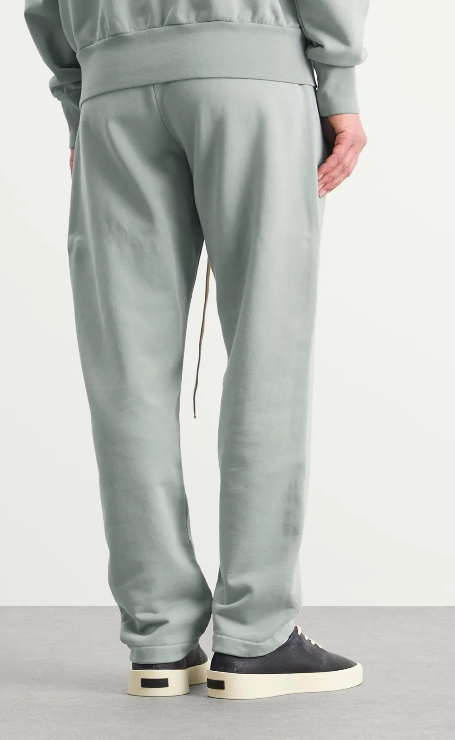 RELAXED FLINT SWEATPANT