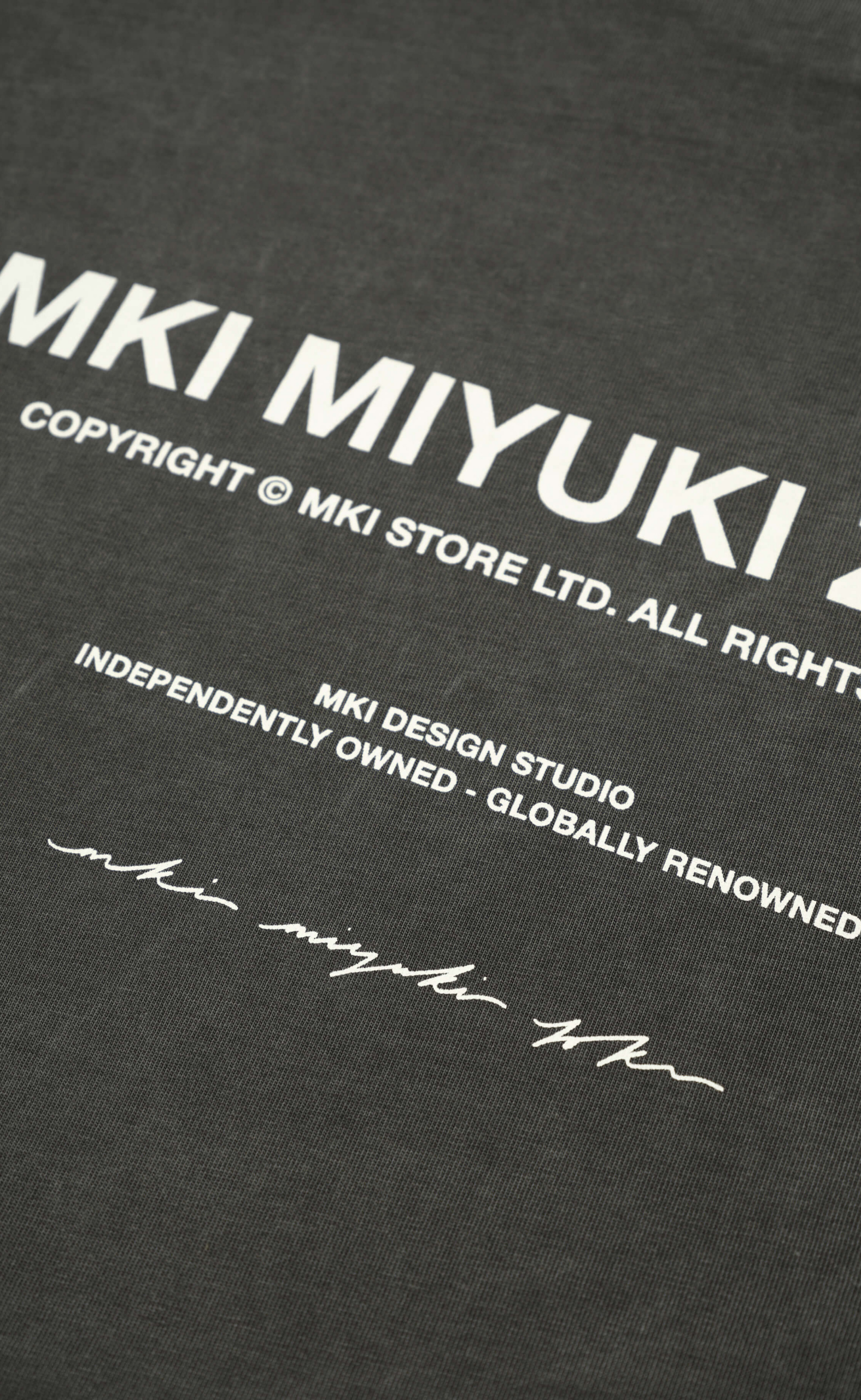 DESIGN STUDIO PIGMENT BLACK T-SHIRT
