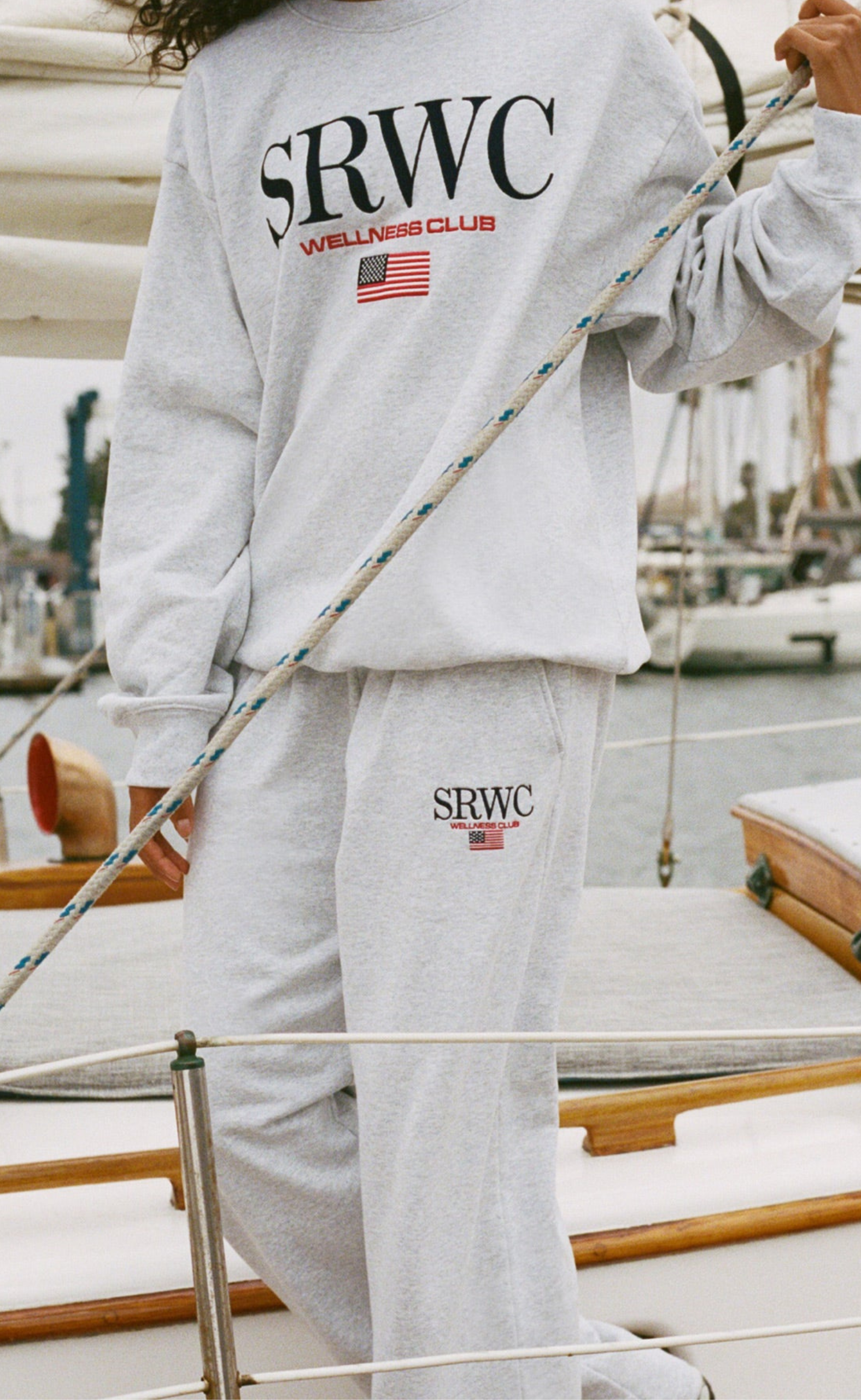 NAUTICAL EMBROIDERED HEATHER GRAY CREWNECK