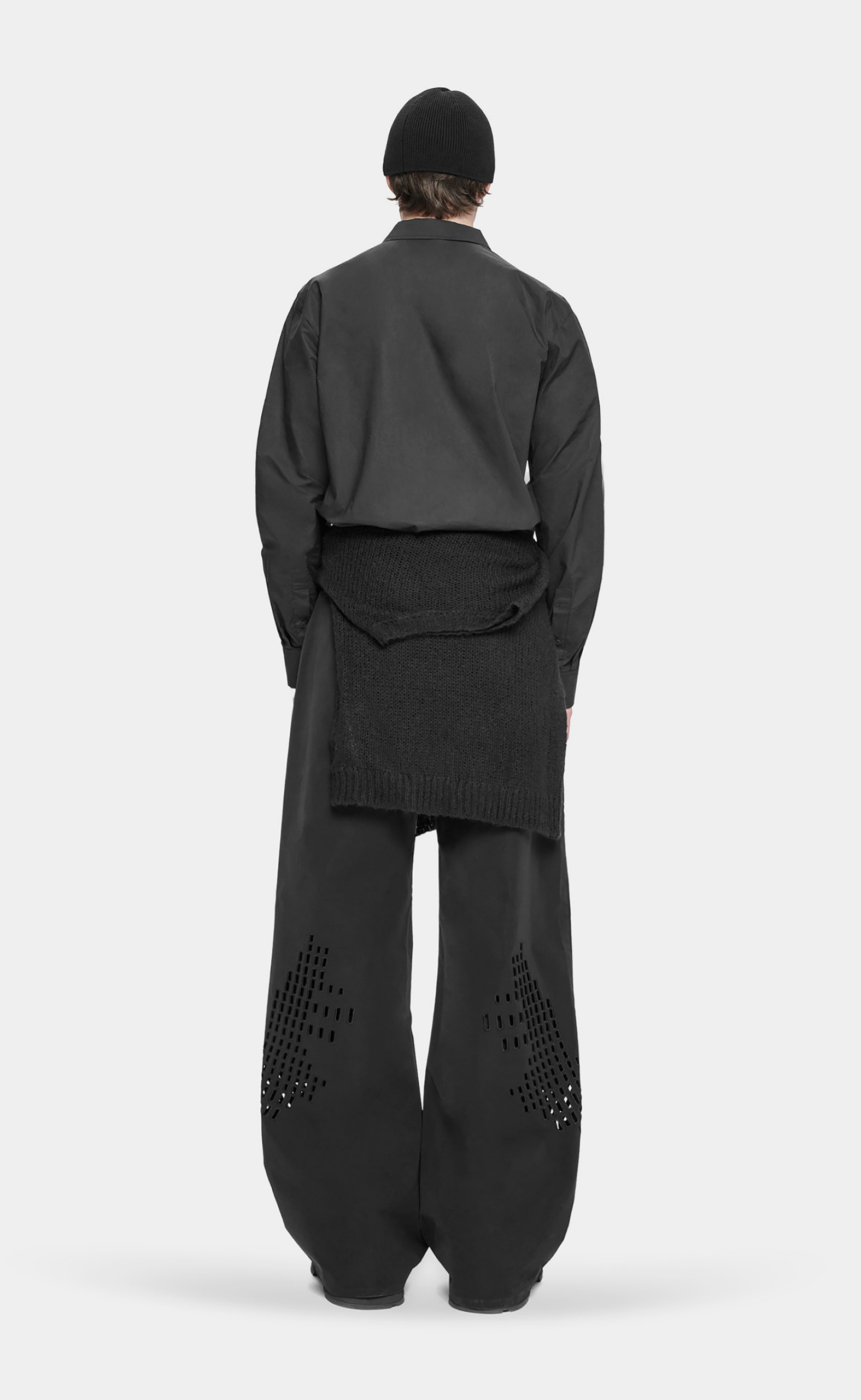 ASTRAPE BLACK SHIRT