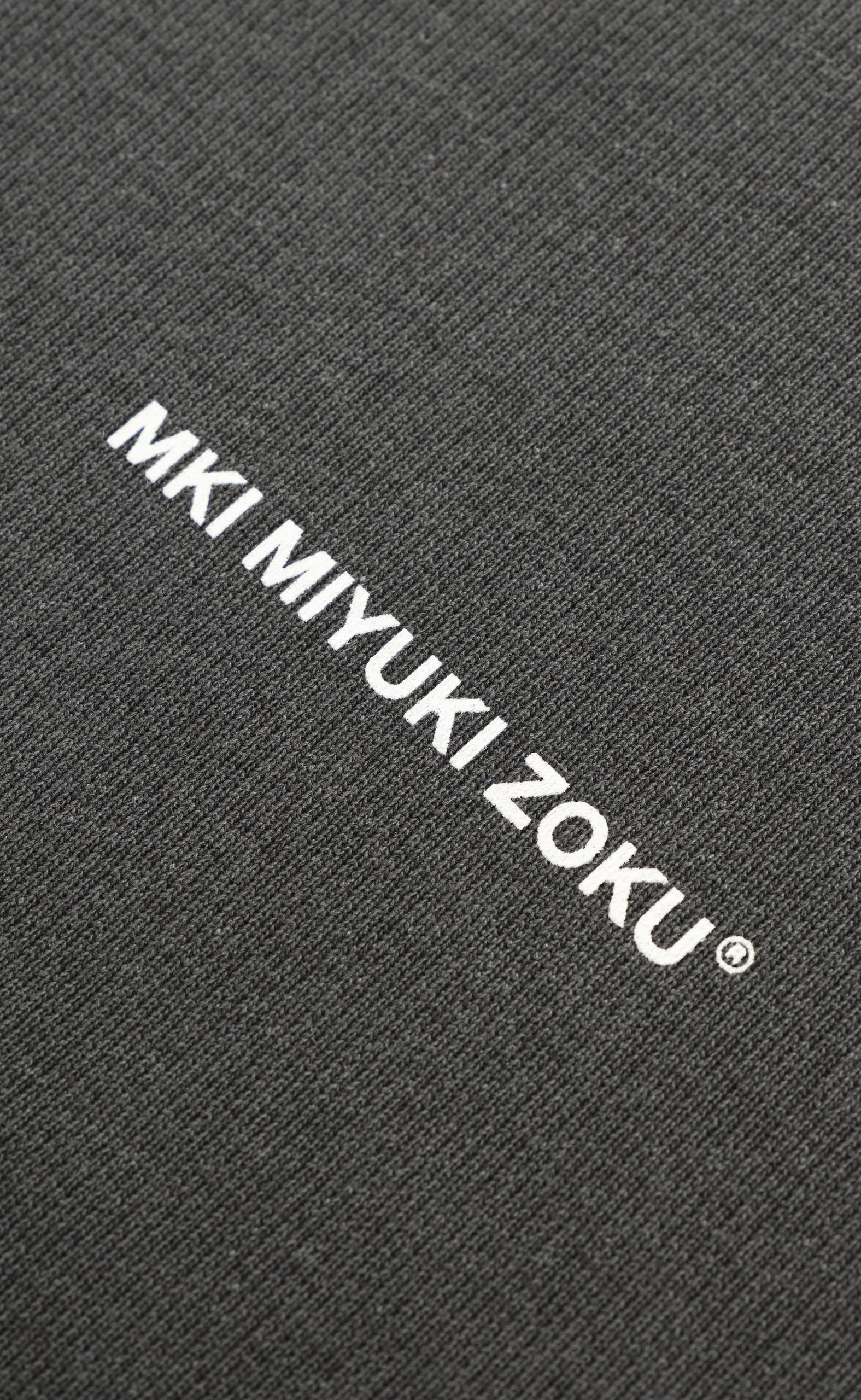 UNIFORM PIGMENT BLACK CREWNECK