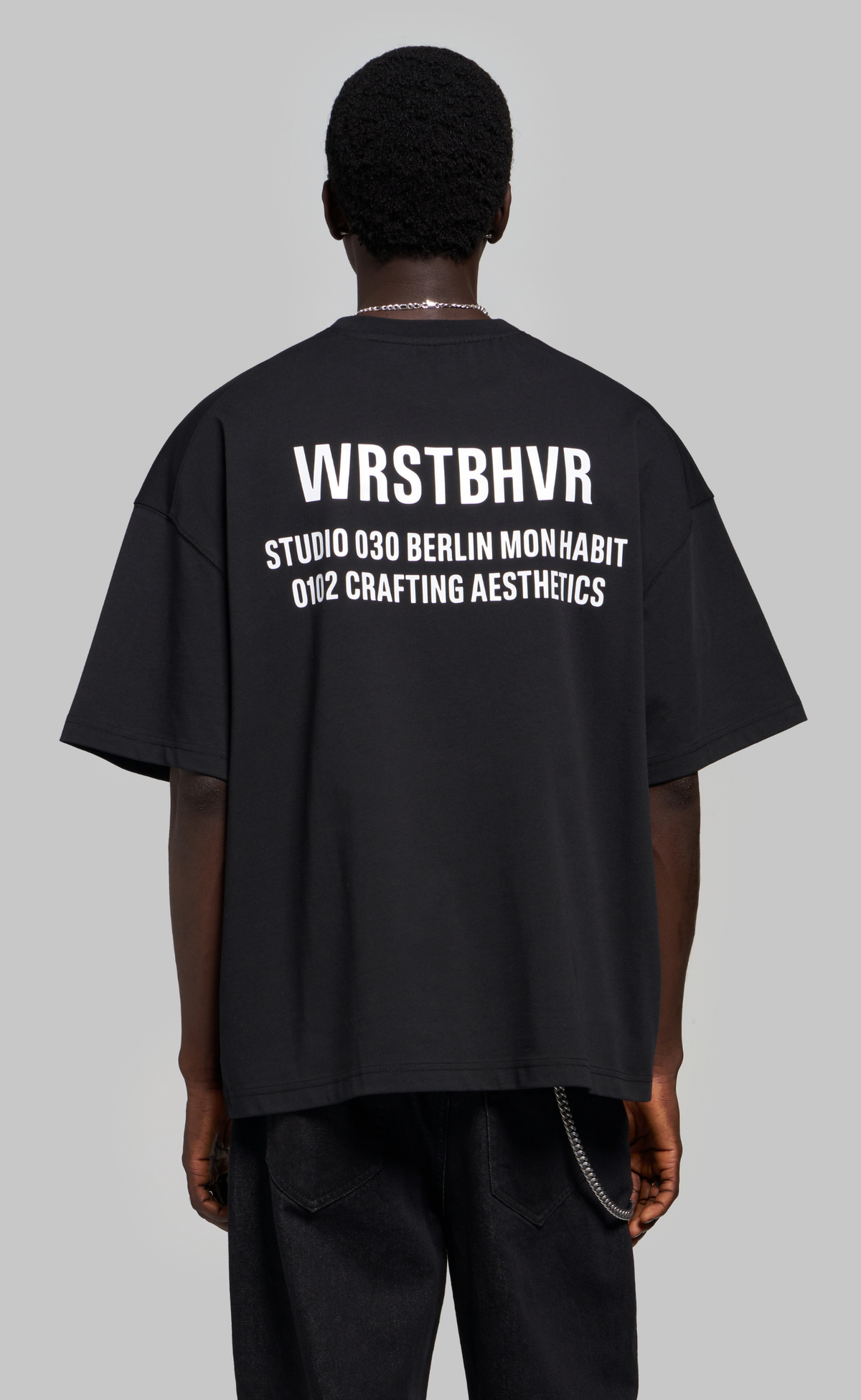 STUDIO V14 BLACK T-SHIRT