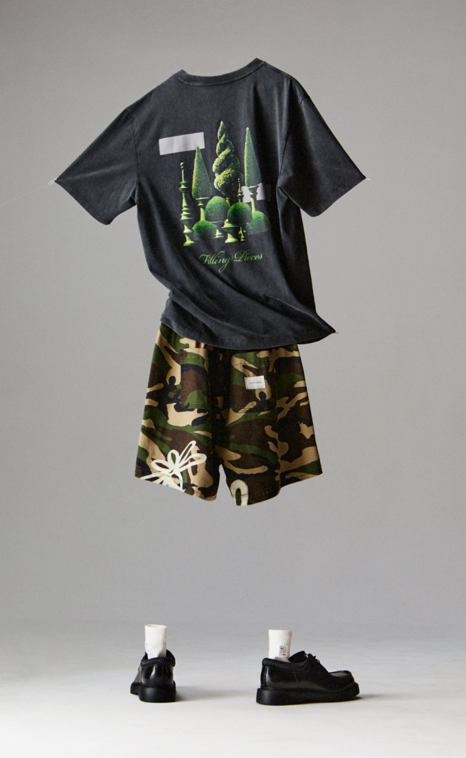 SHORTS FLOWER CAMO