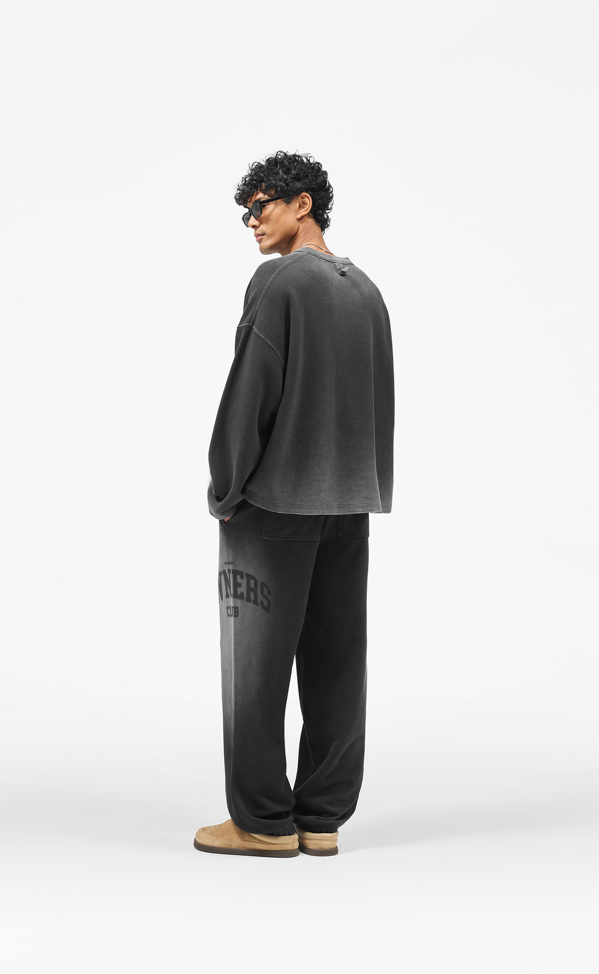 OWNERS VINTAGE BLACK SWEATPANTS