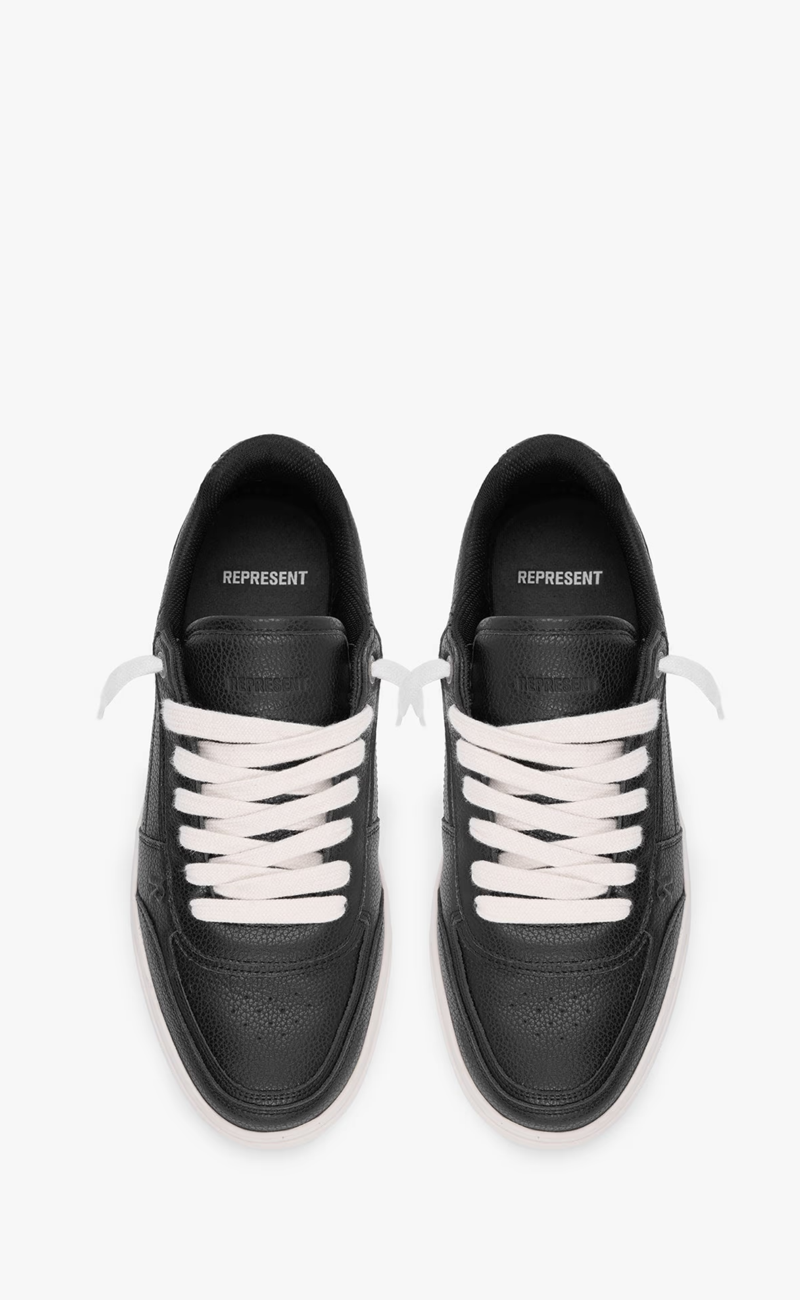 INITIAL LEATHER BLACK SNEAKER