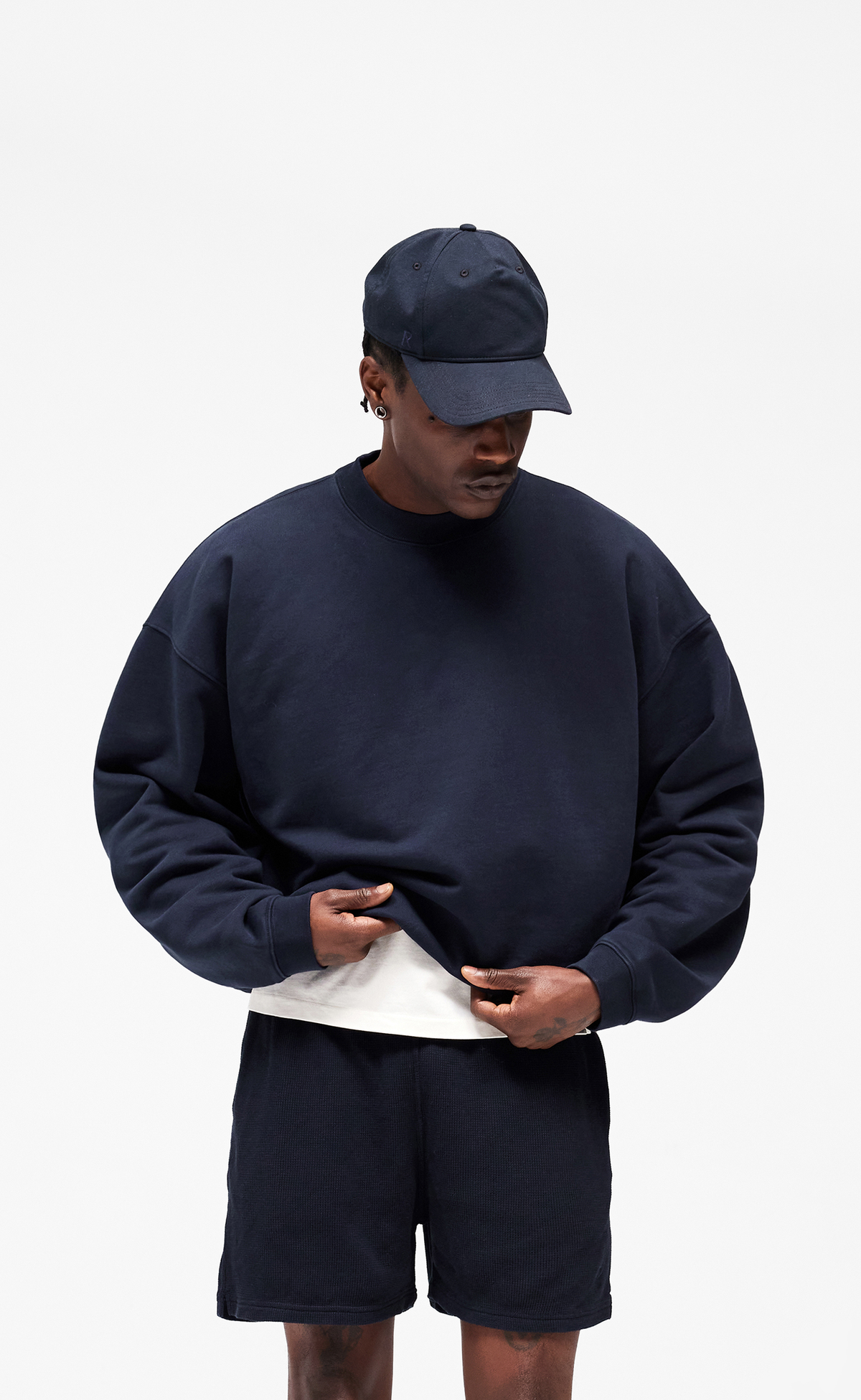 INITIAL BOXY MIDNIGHT NAVY CREWNECK