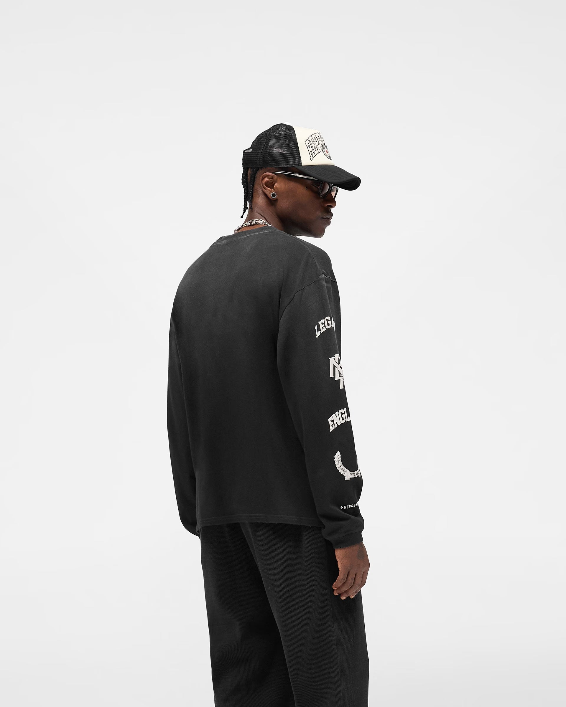 RESPRESENT LEGACY CREST STAINED BLACK LONGSLEEVE