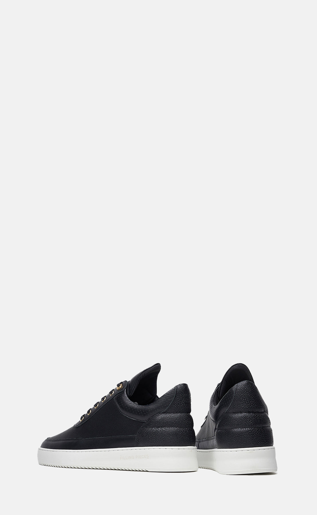 LOW TOP ATEN BLACK