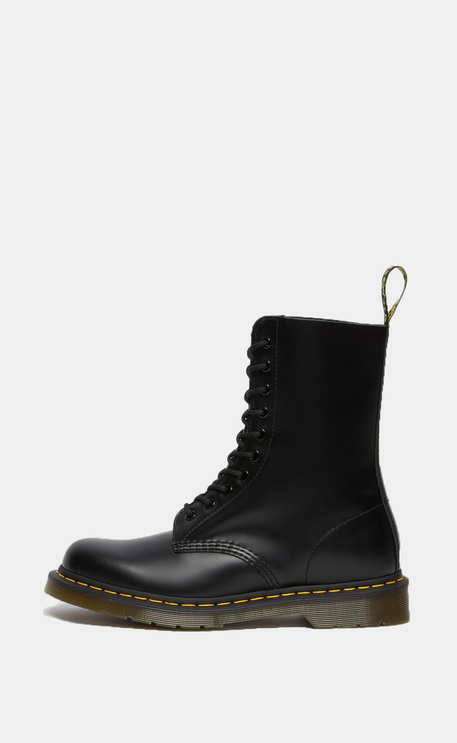 1490 10 Eye Boot Black Smooth