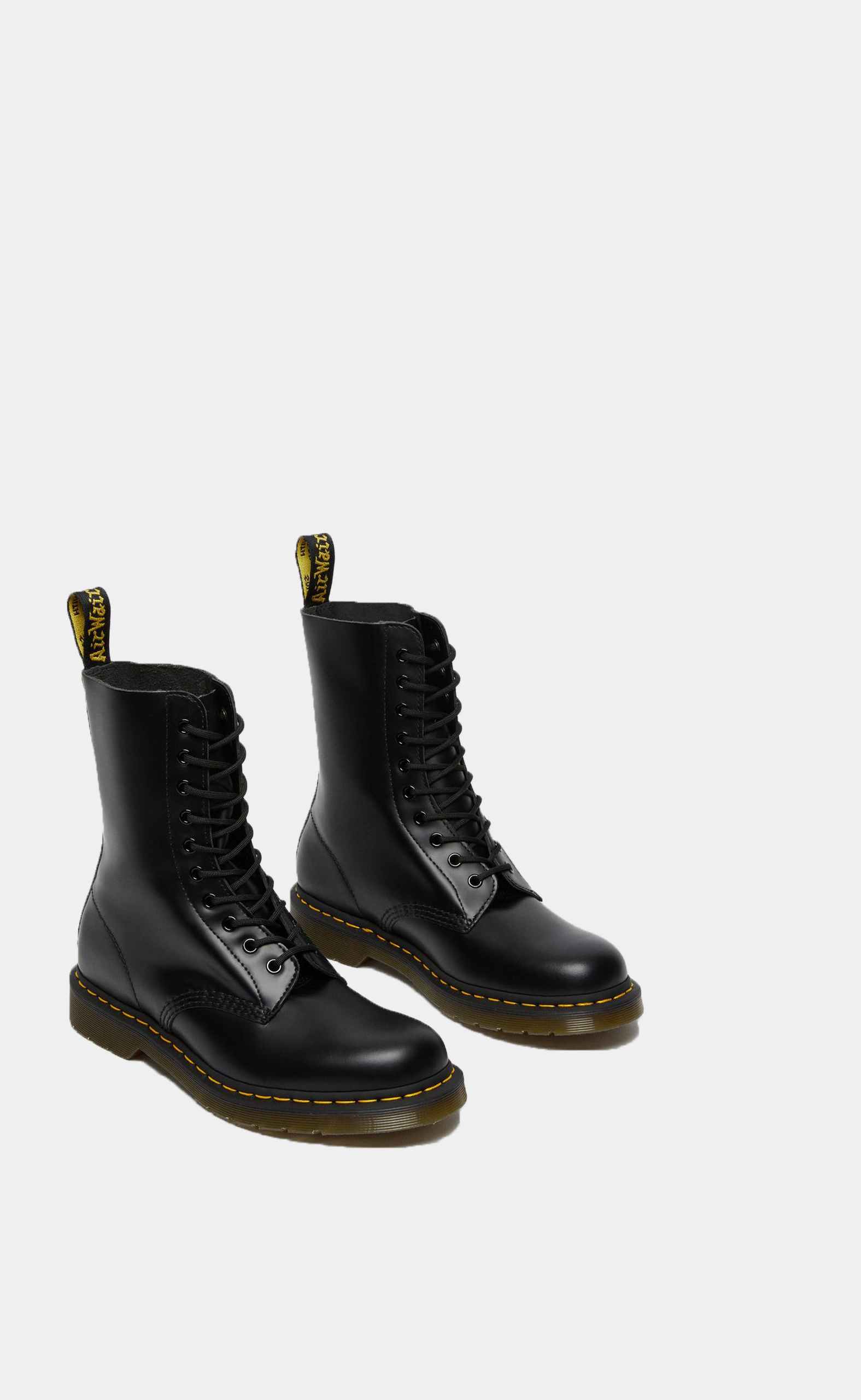 1490 10 Eye Boot Black Smooth