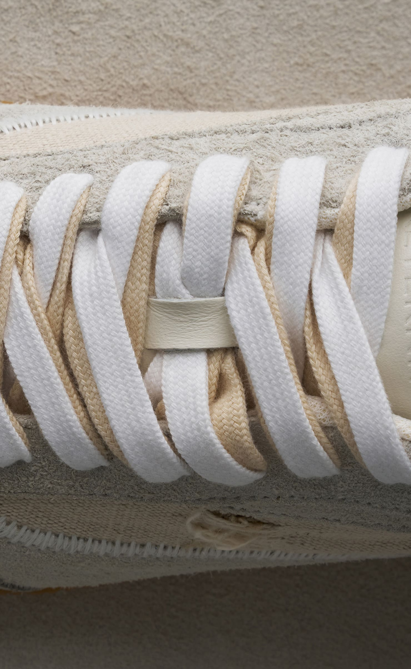 L EQUIPE WHITE SNEAKER