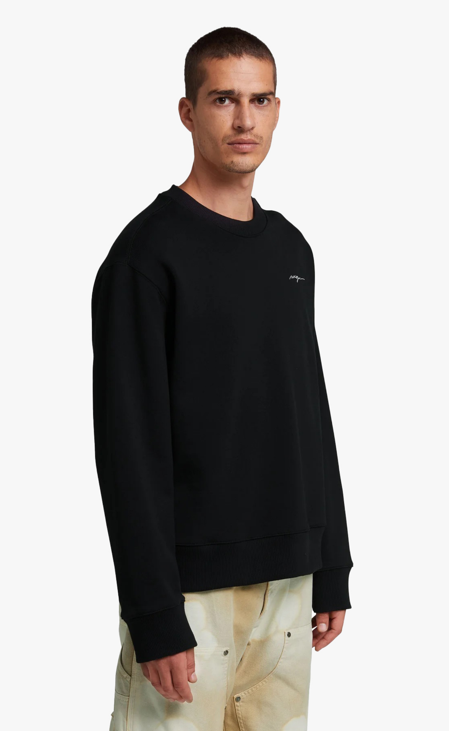 EMBROIDERED LOGO BLACK CREWNECK