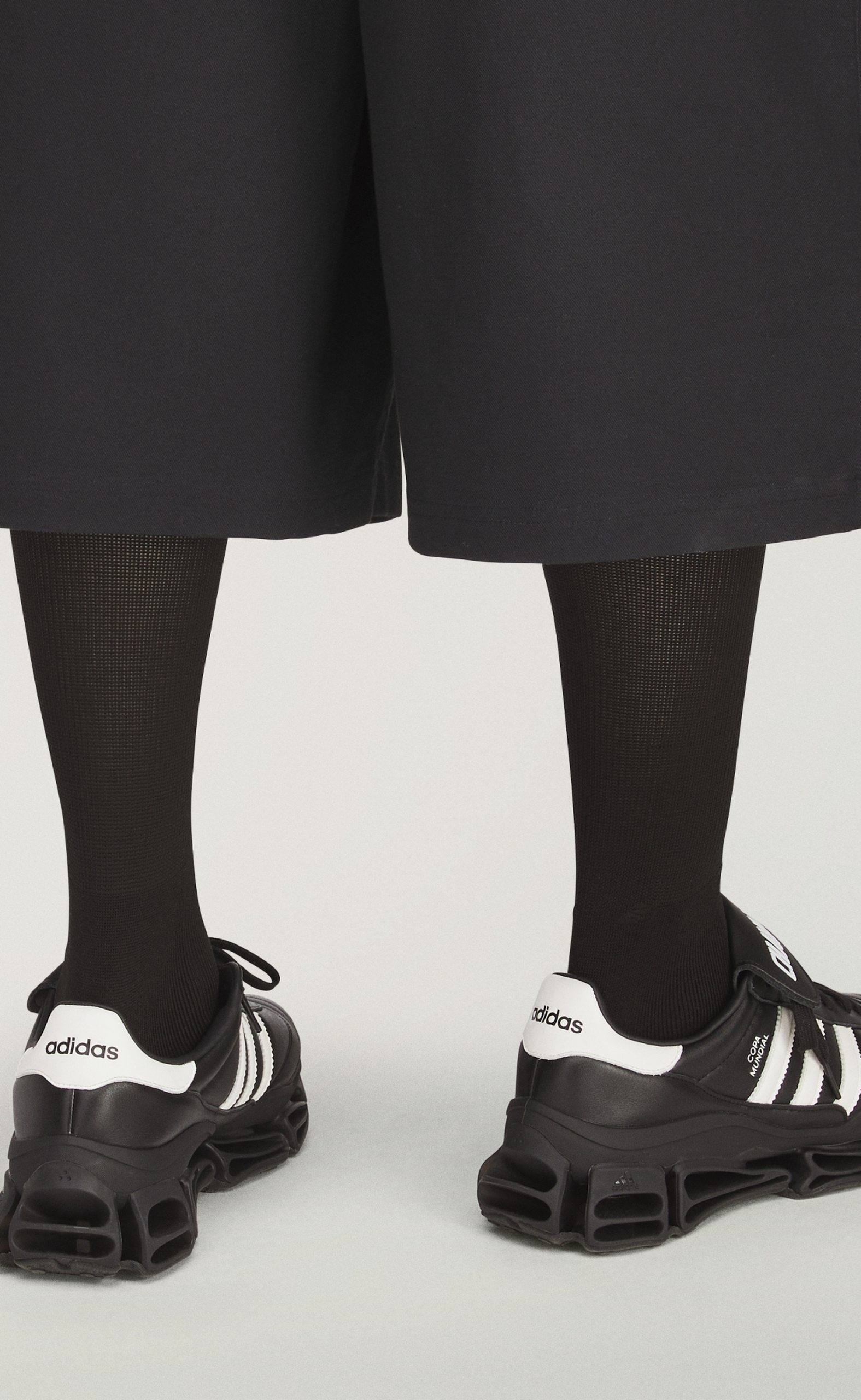 CHAVARRIA MEGARIDE COPA BLACK WHITE SNEAKER