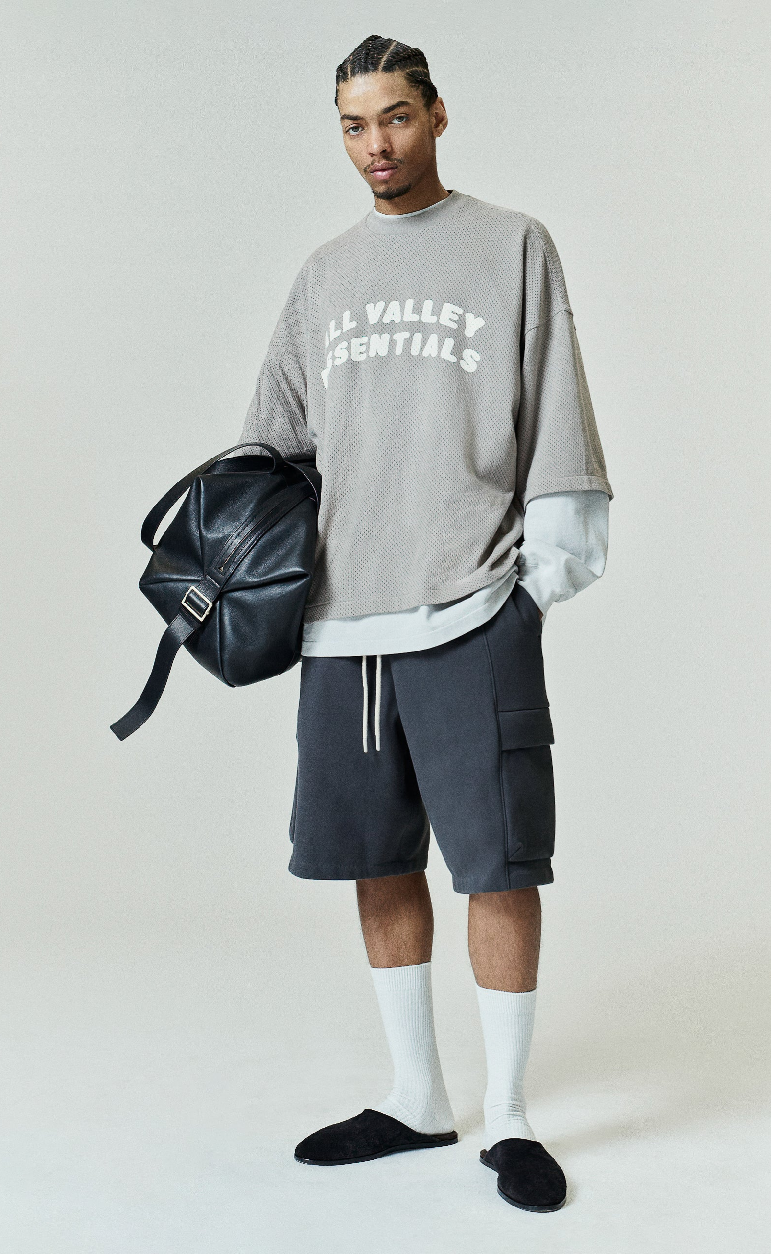 CARGO BASKETBALL IRON GREY SHORTS