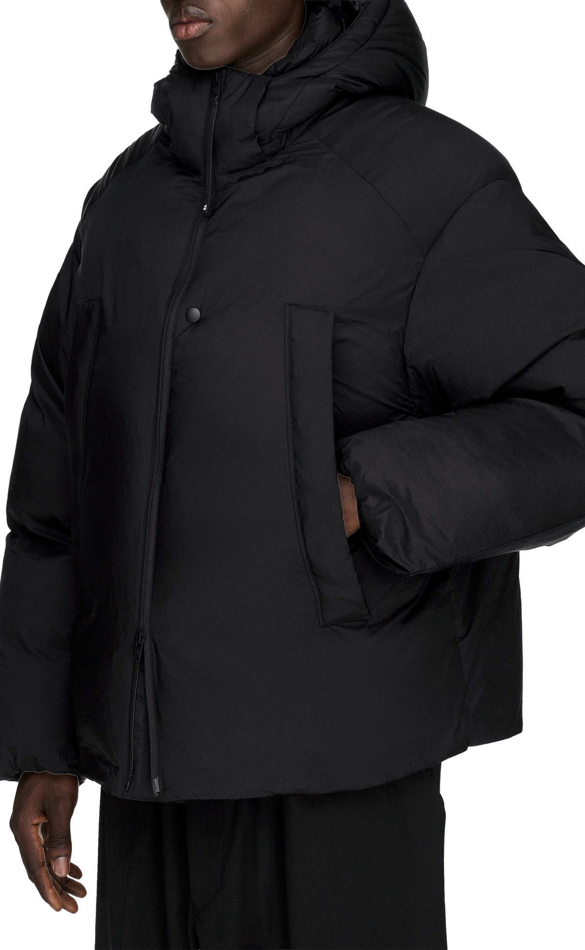 HOODED PUFFER BLACK JACKET