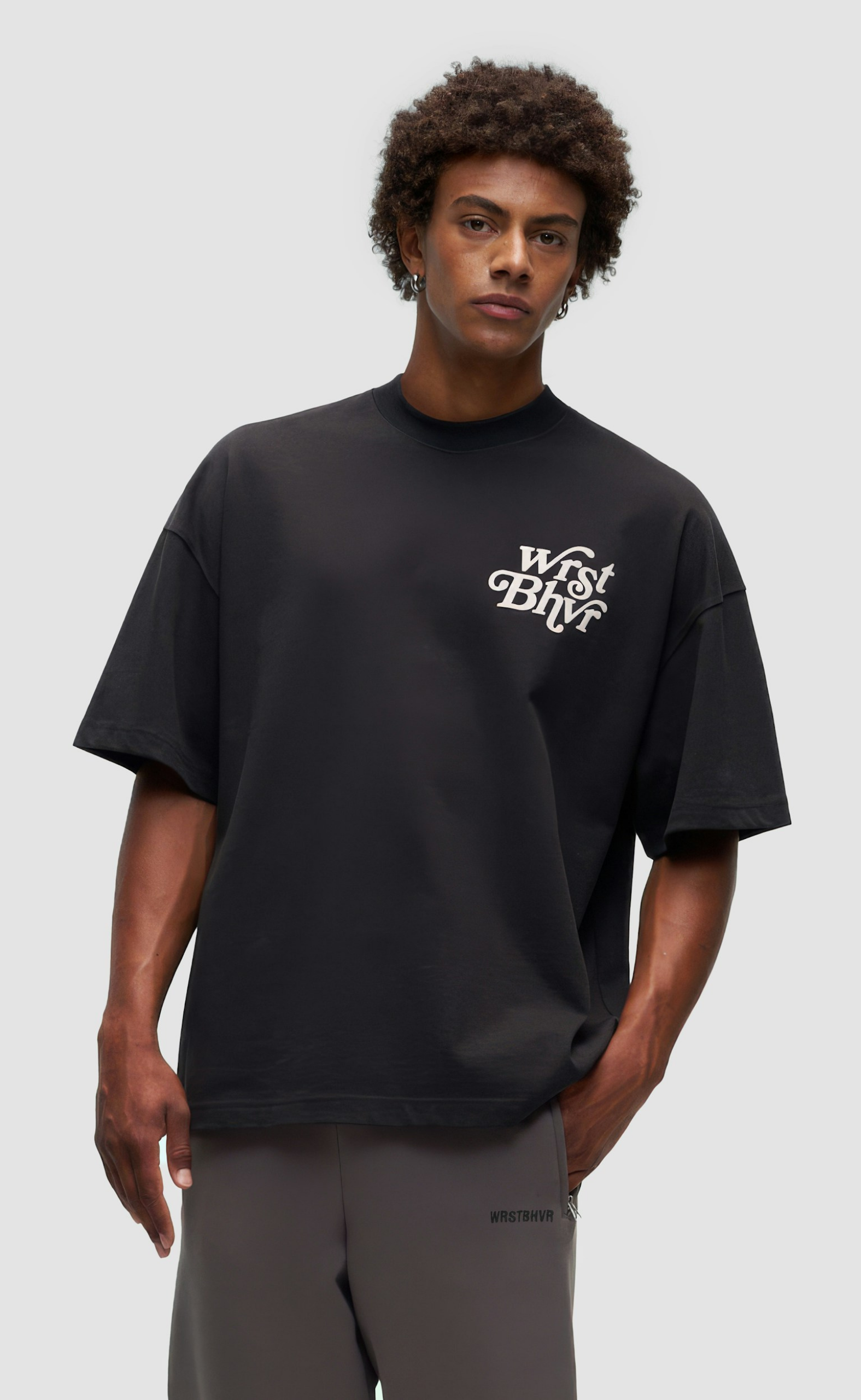 REEN V2 JET BLACK T-SHIRT
