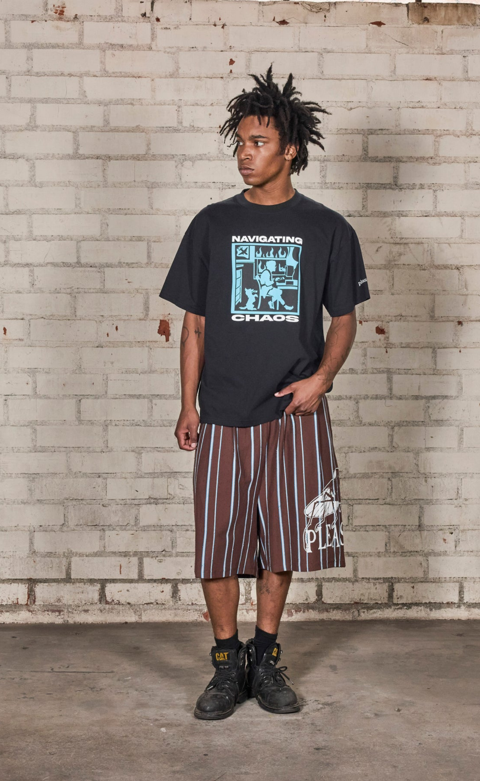NAVIGATE BLACK T-SHIRT
