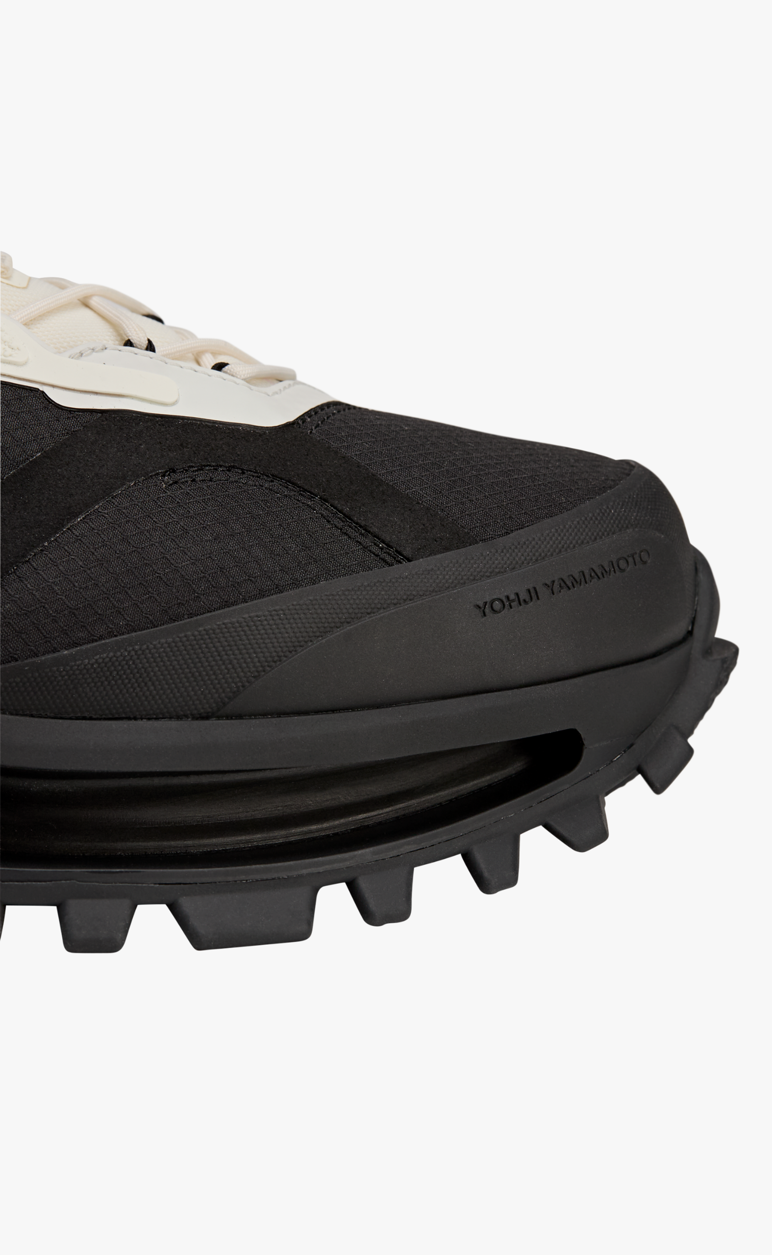 Y-3 S-GENDO TRAIL BLACK OFF WHITE SNEAKER