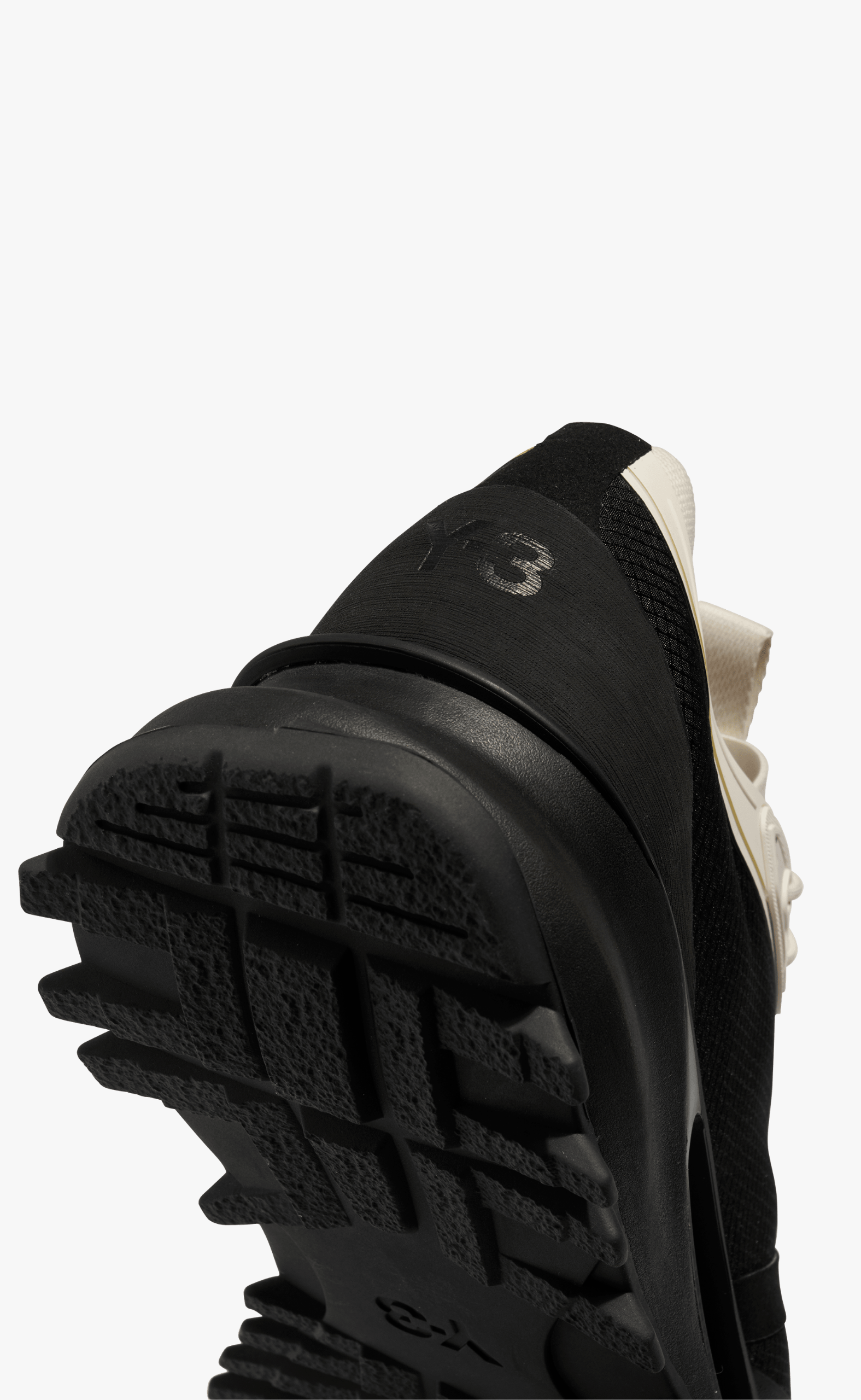 Y-3 S-GENDO TRAIL BLACK OFF WHITE SNEAKER