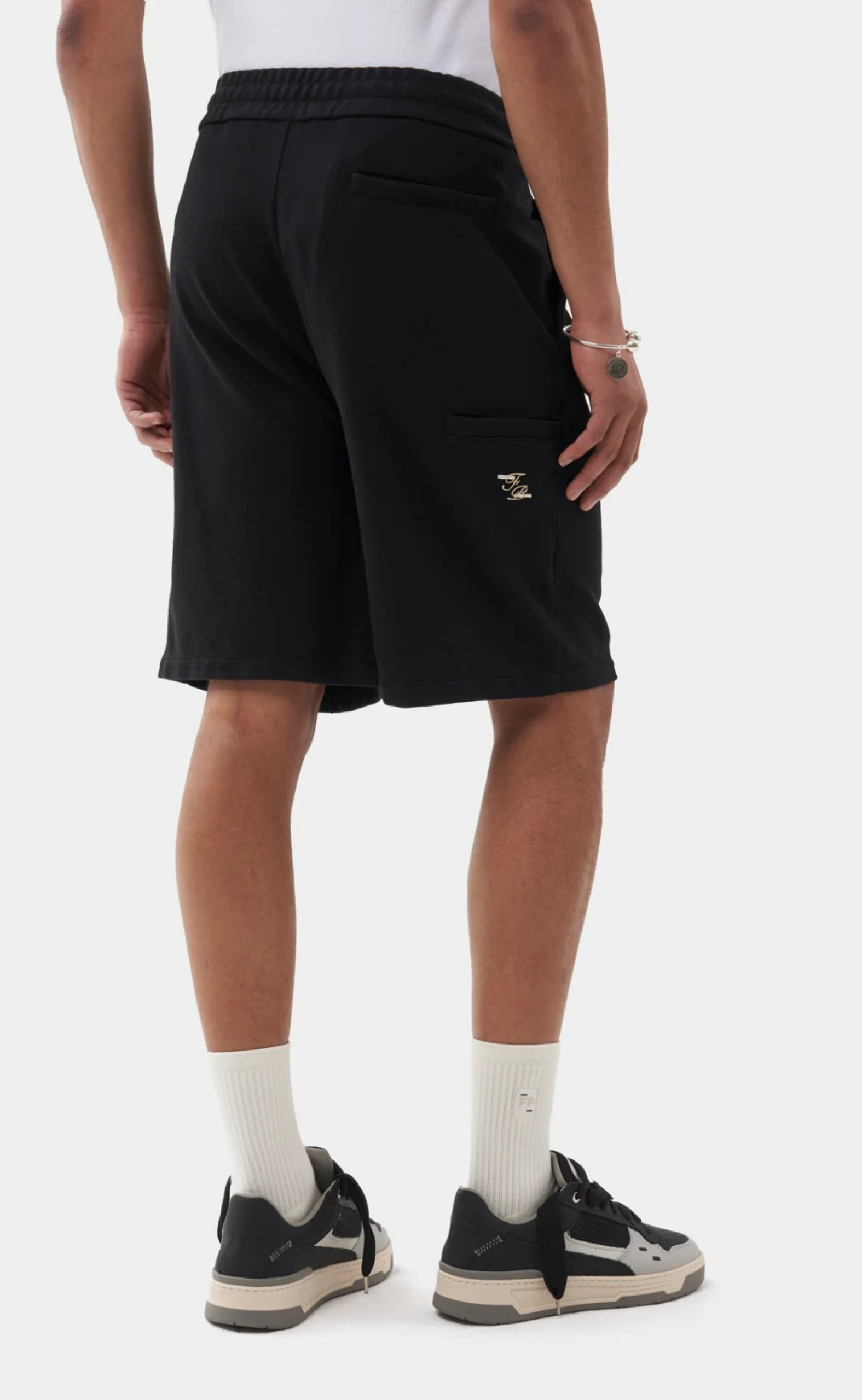 BERMUDA BLACK SHORTS