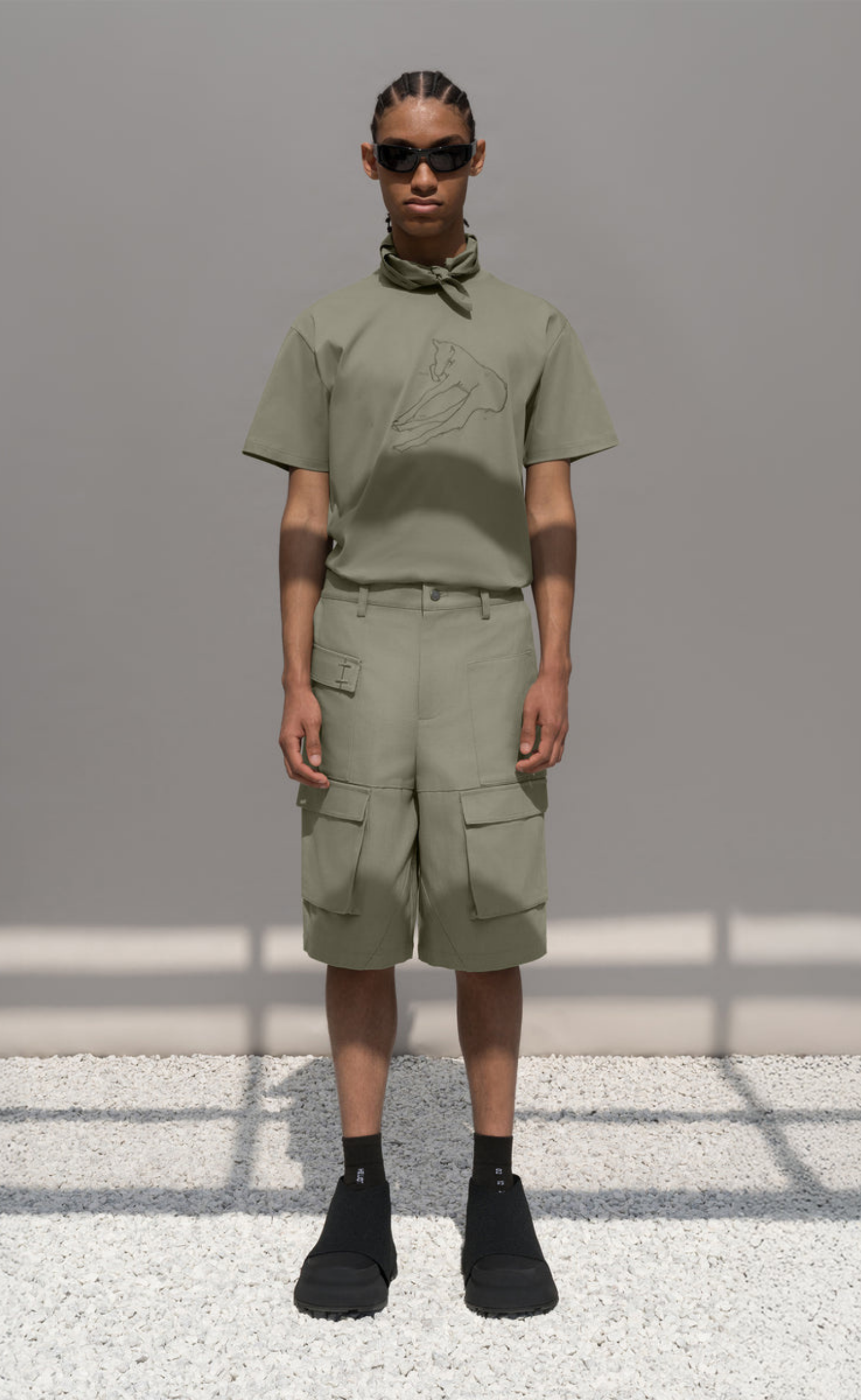 HELIOT CELLULAE CARGO LIGHT DUSTY GREEN SHORTS