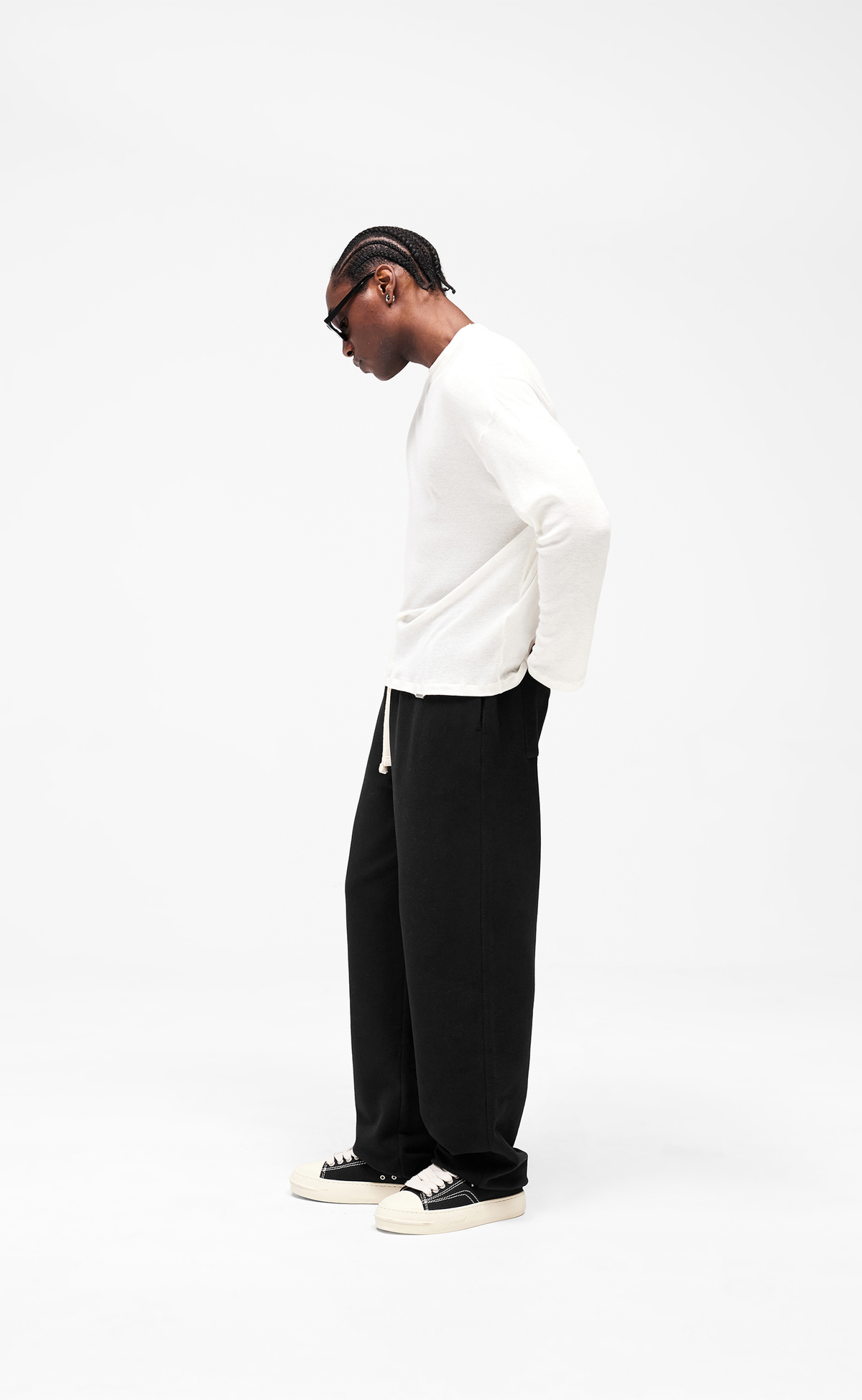 INITIAL WIDE LEG CUFFED JET BLACK SWEATPANTS