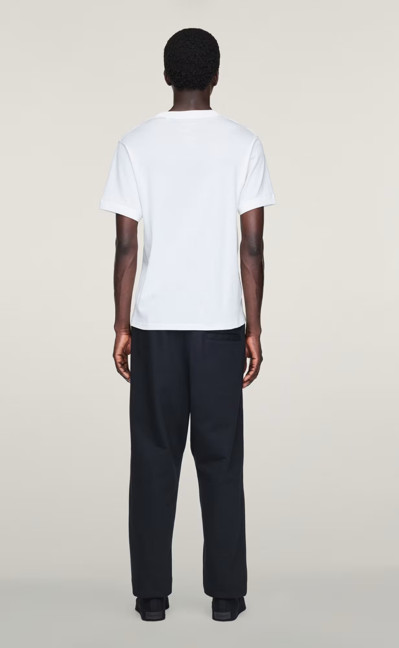 SLIM WHITE T-SHIRT