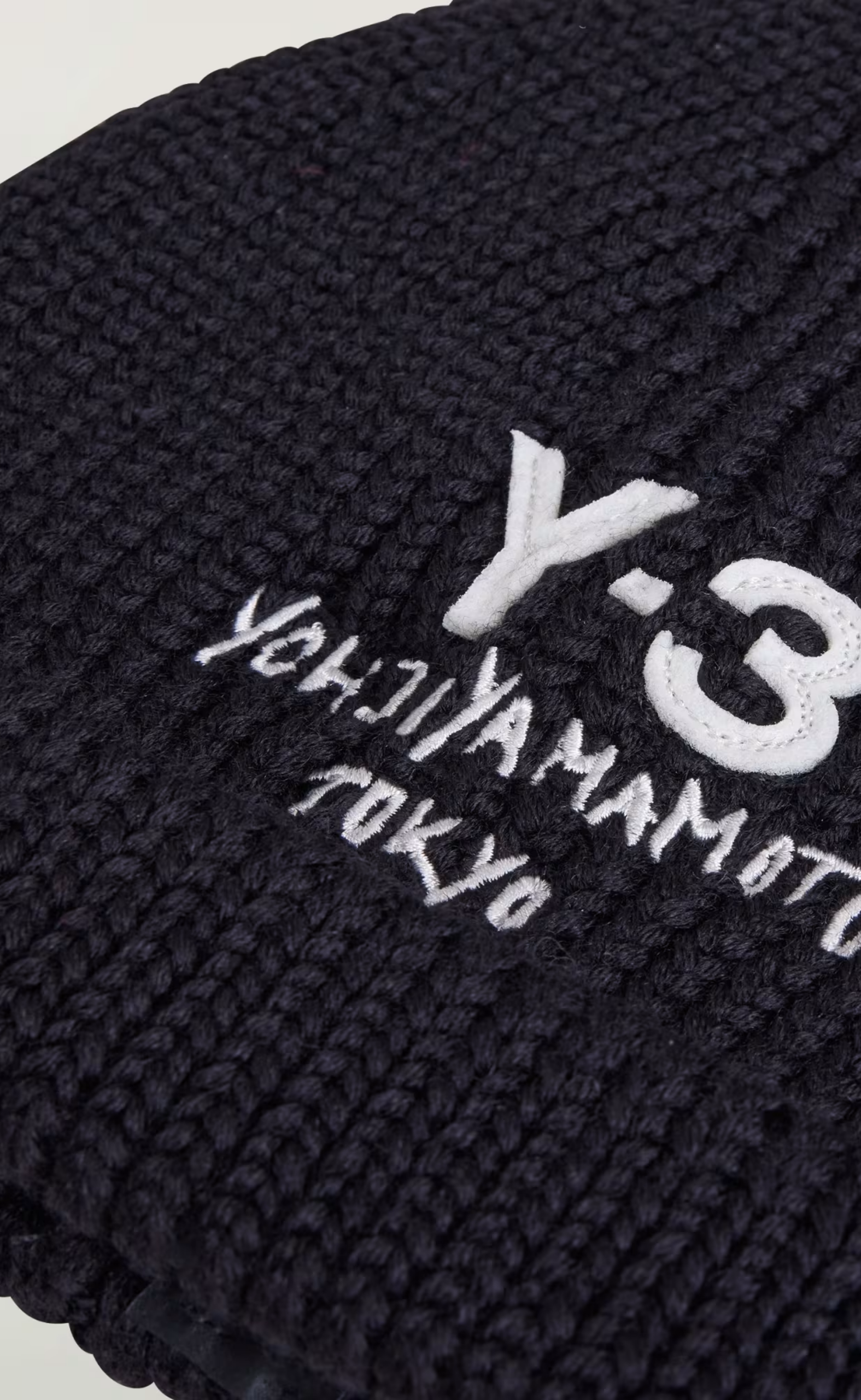 Y-3 CHUNKY KNIT BLACK BEANIE