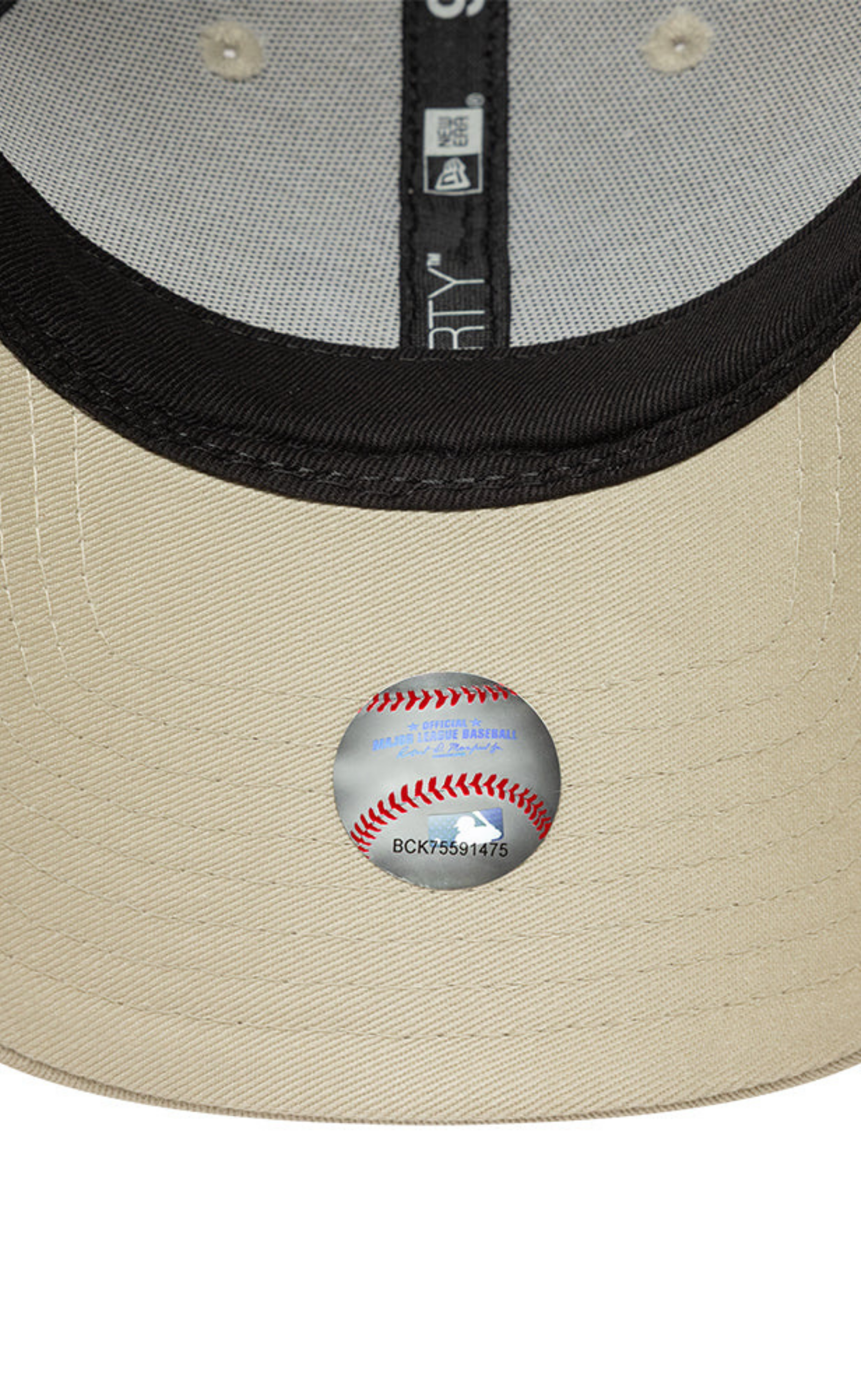 NEW YORK YANKEES WOMEN METALLIC CS 9FORTY LIGHT BEIGE HAT