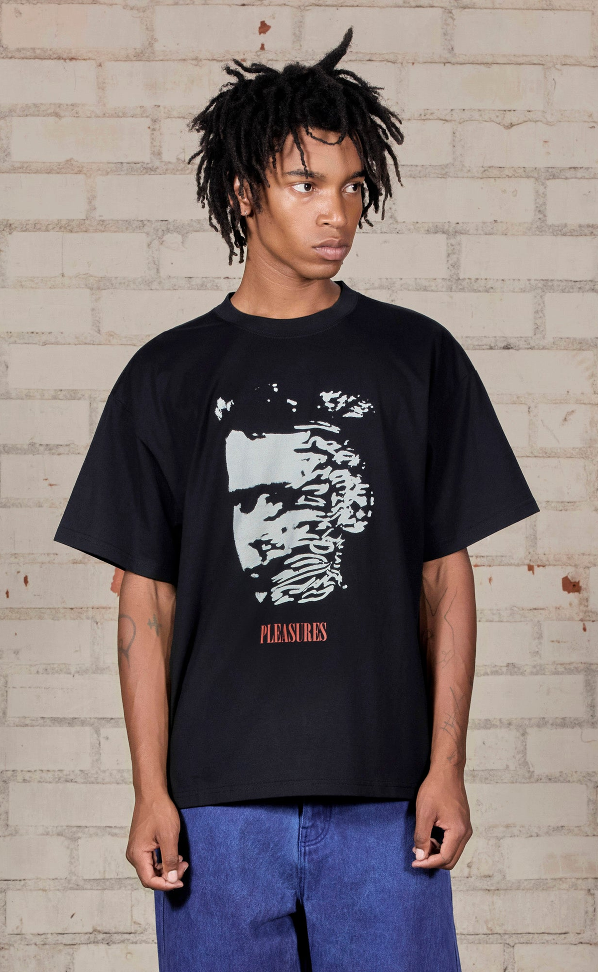 HATED BLACK T-SHIRT