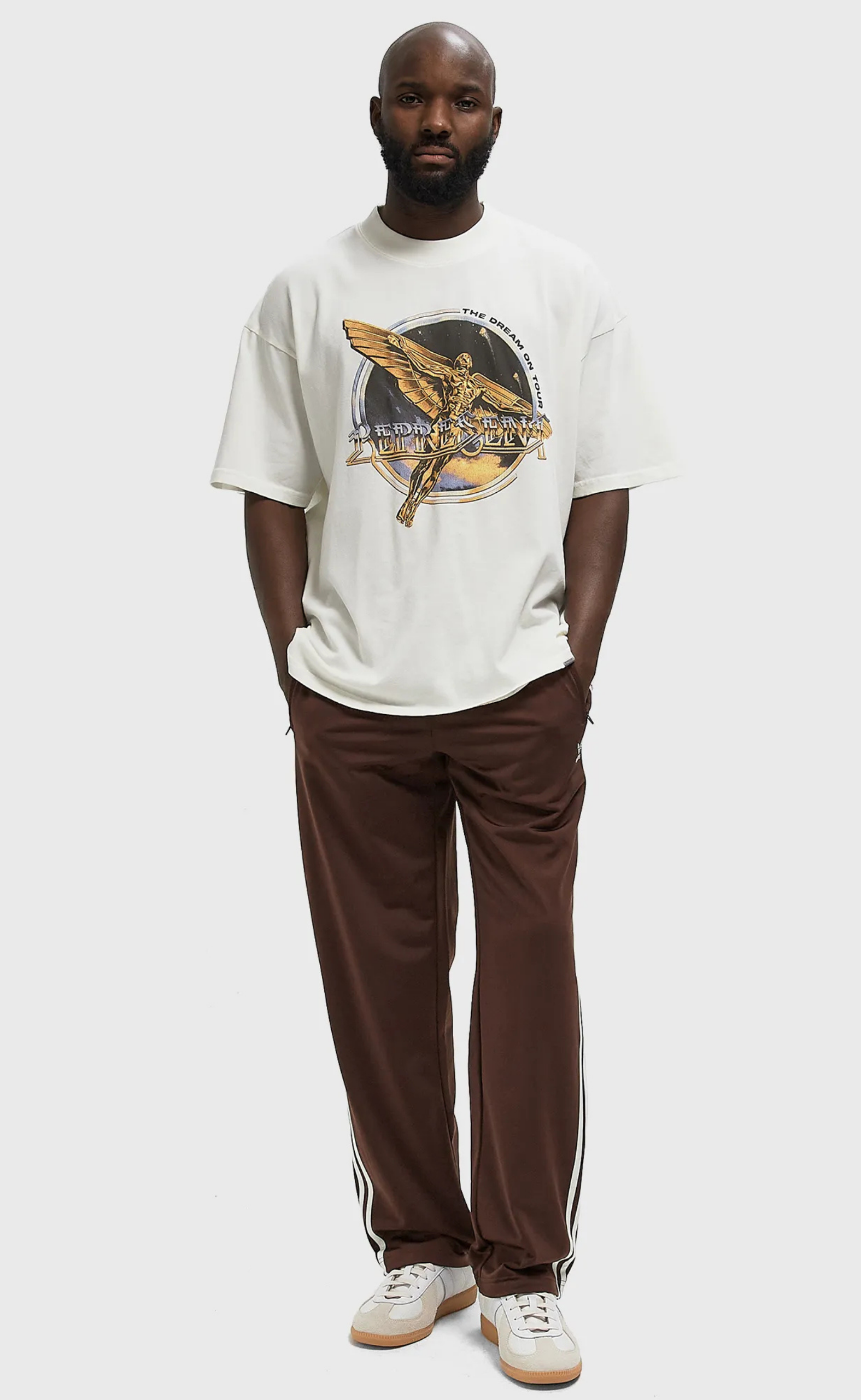 GOLDEN TOUR FLAT WHITE T-SHIRT