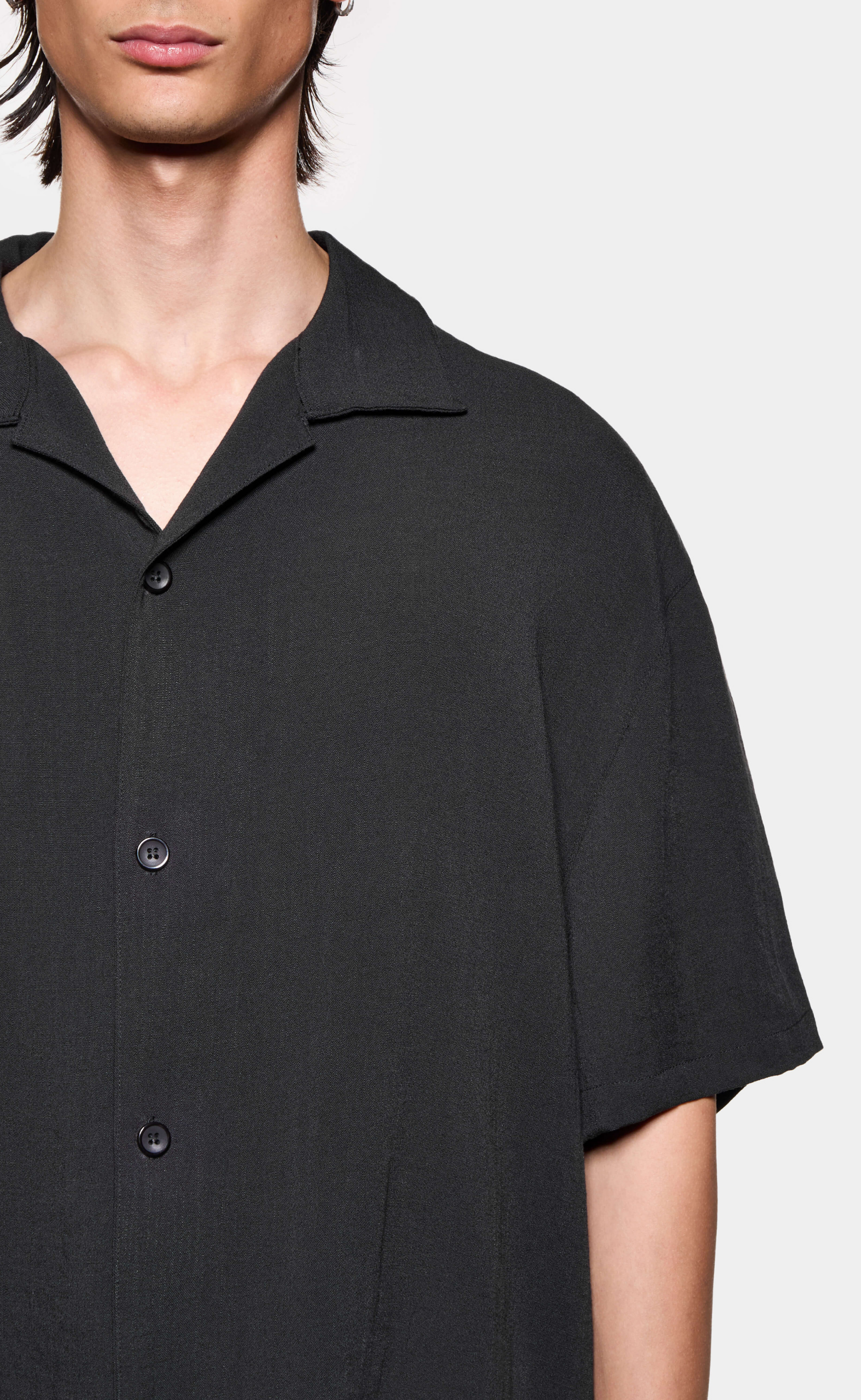 DRAPE SLUB VACATION BLACK SHIRT