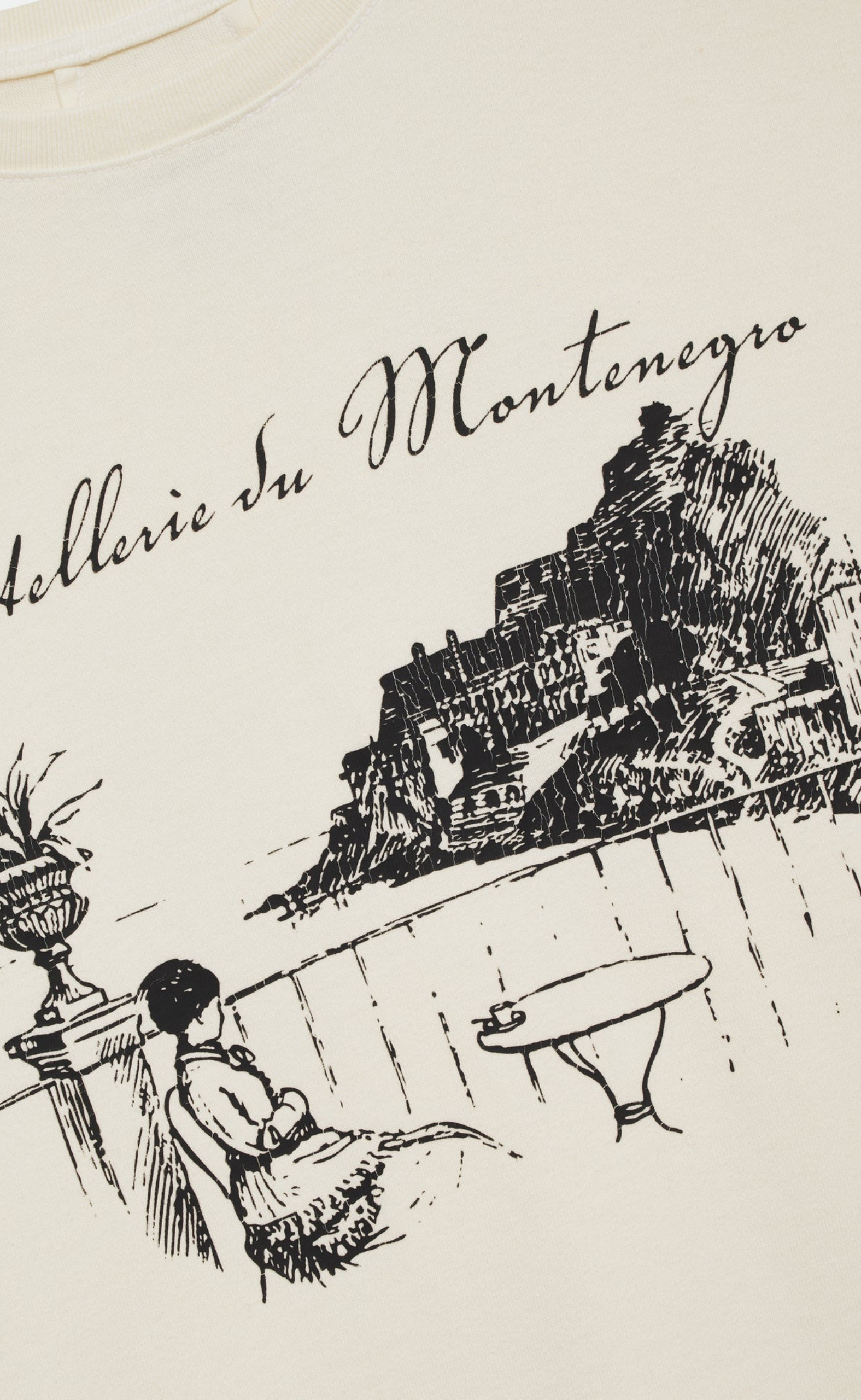 MONTENEGRO MORADA VINTAGE WHITE T-SHIRT