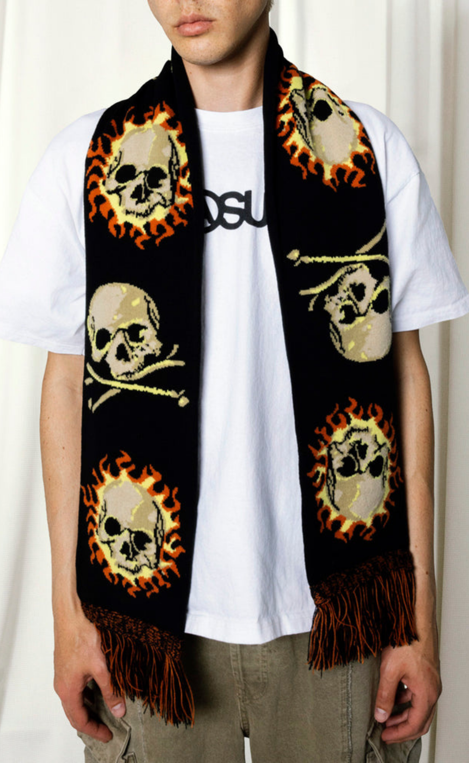 ZINE BLACK SCARF