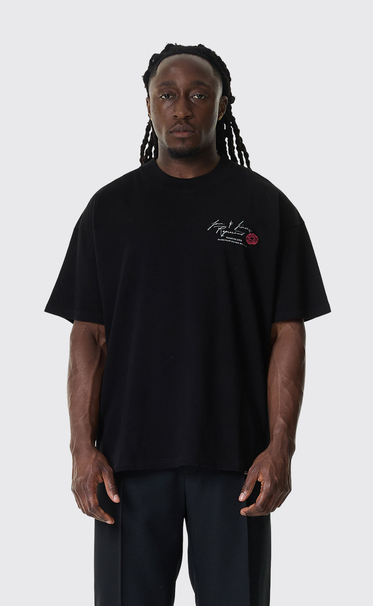 LOVE AND KISSES JET BLACK T-SHIRT