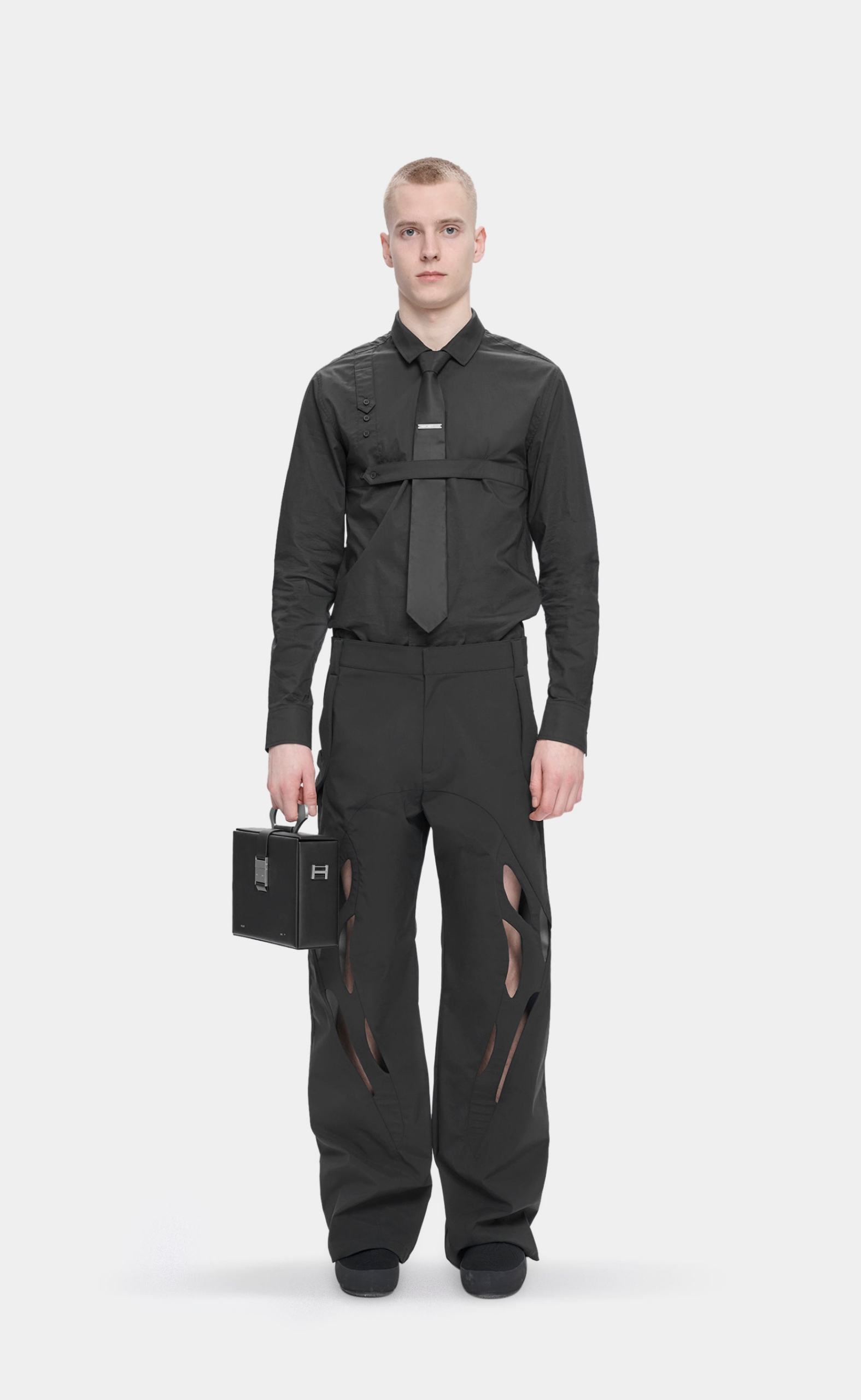 TACK BLACK PANTS