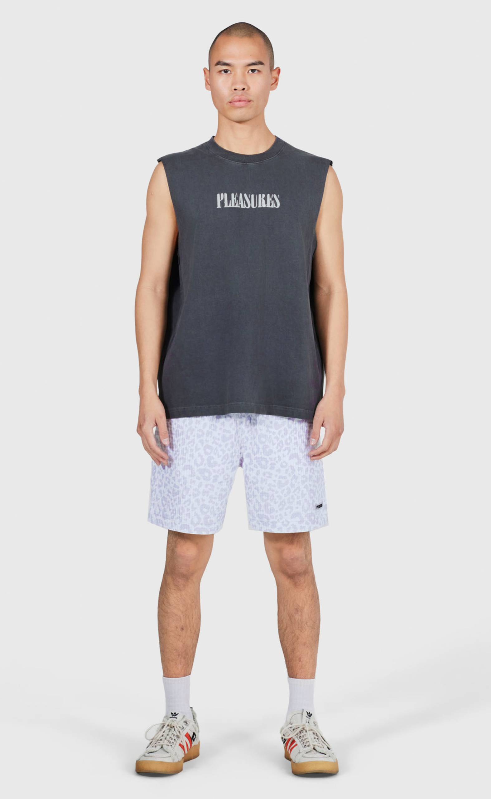 ONYX SLEEVELESS FADED BLACK T-SHIRT