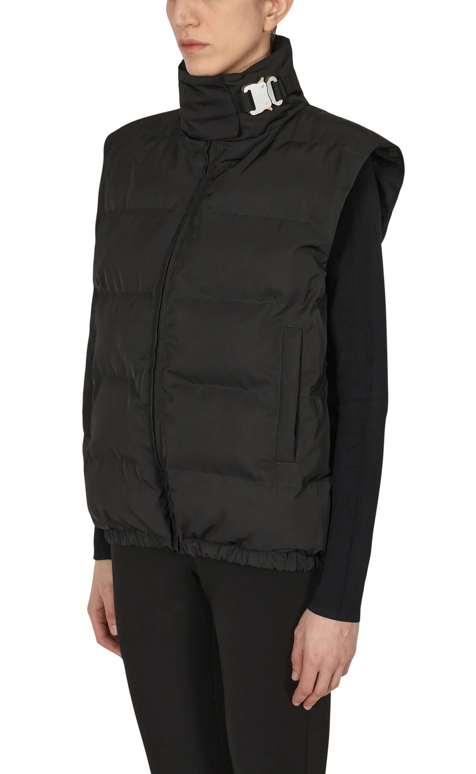 BUCKLE PUFFER BLACK VEST