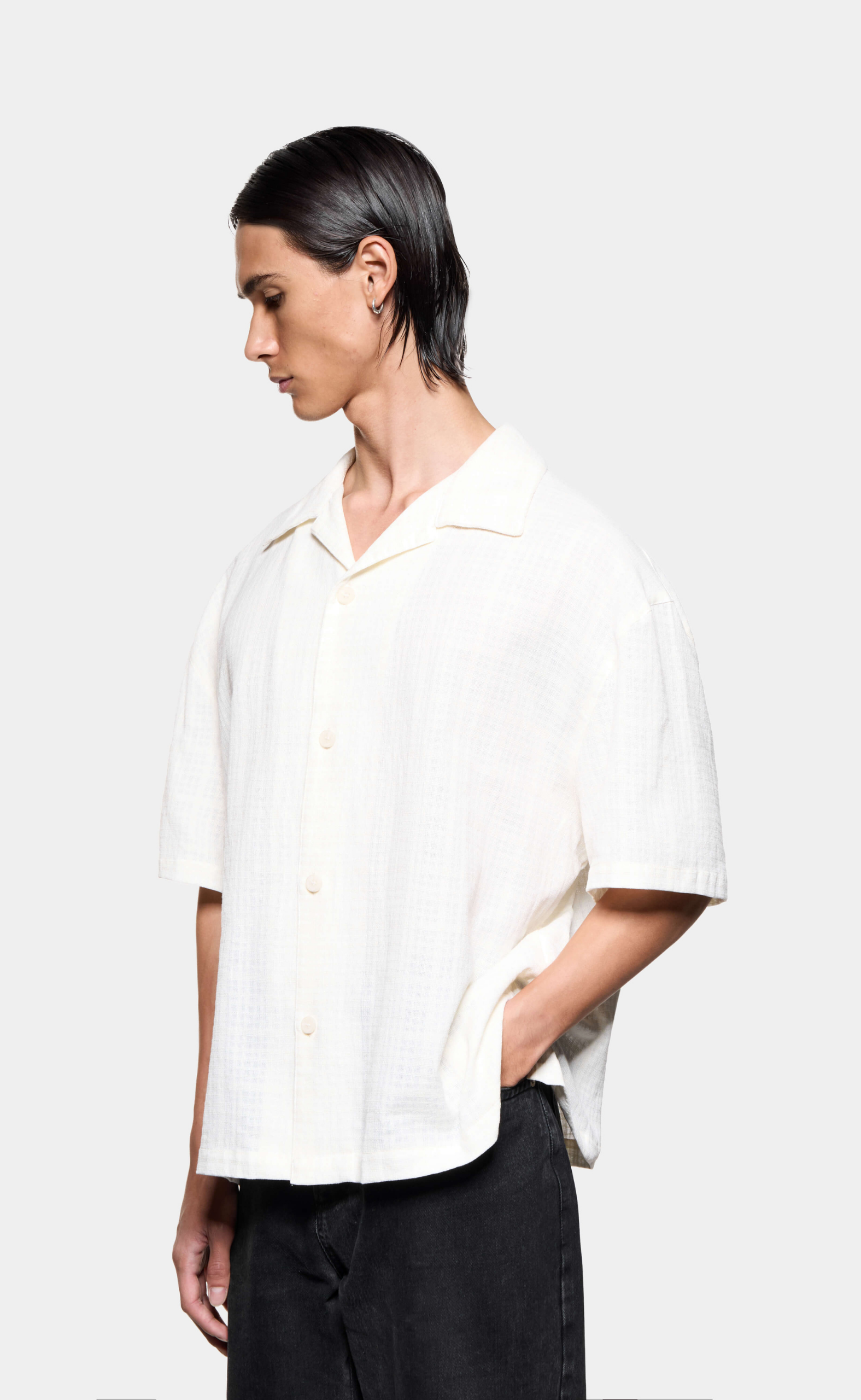 LOOSE WEAVE CHECK VACATION BONE SHIRT