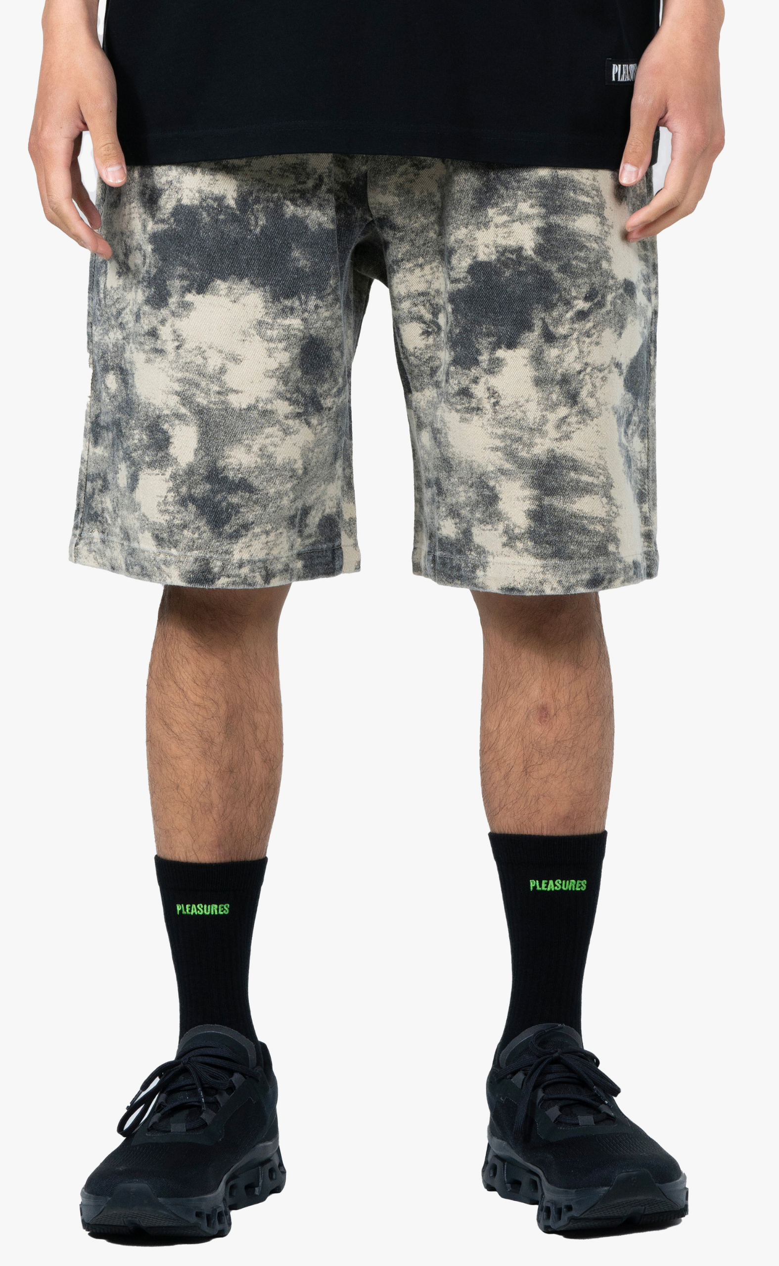 CYCLONE BLACK SHORTS