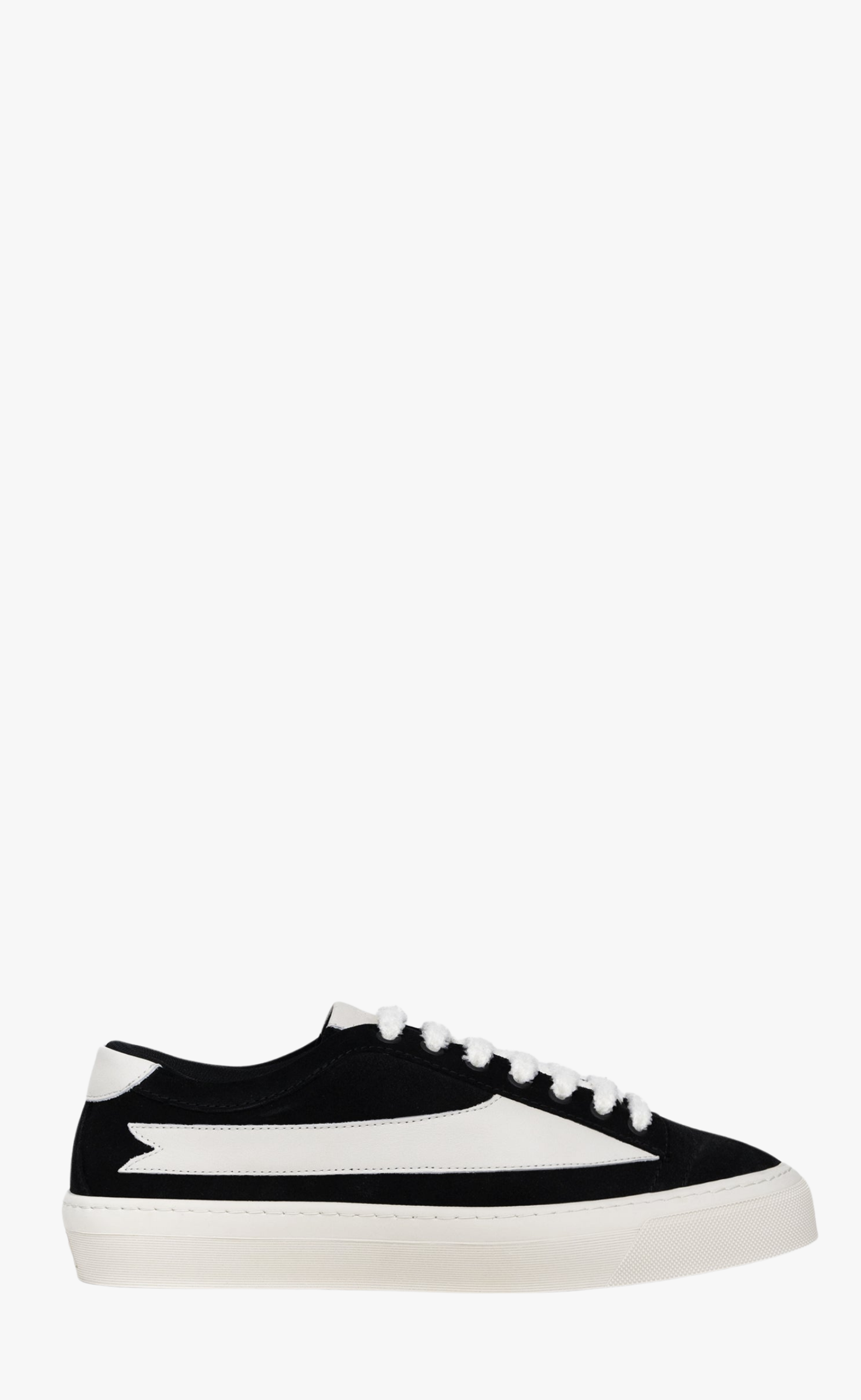 ROUGH FATE BLACK SNEAKER