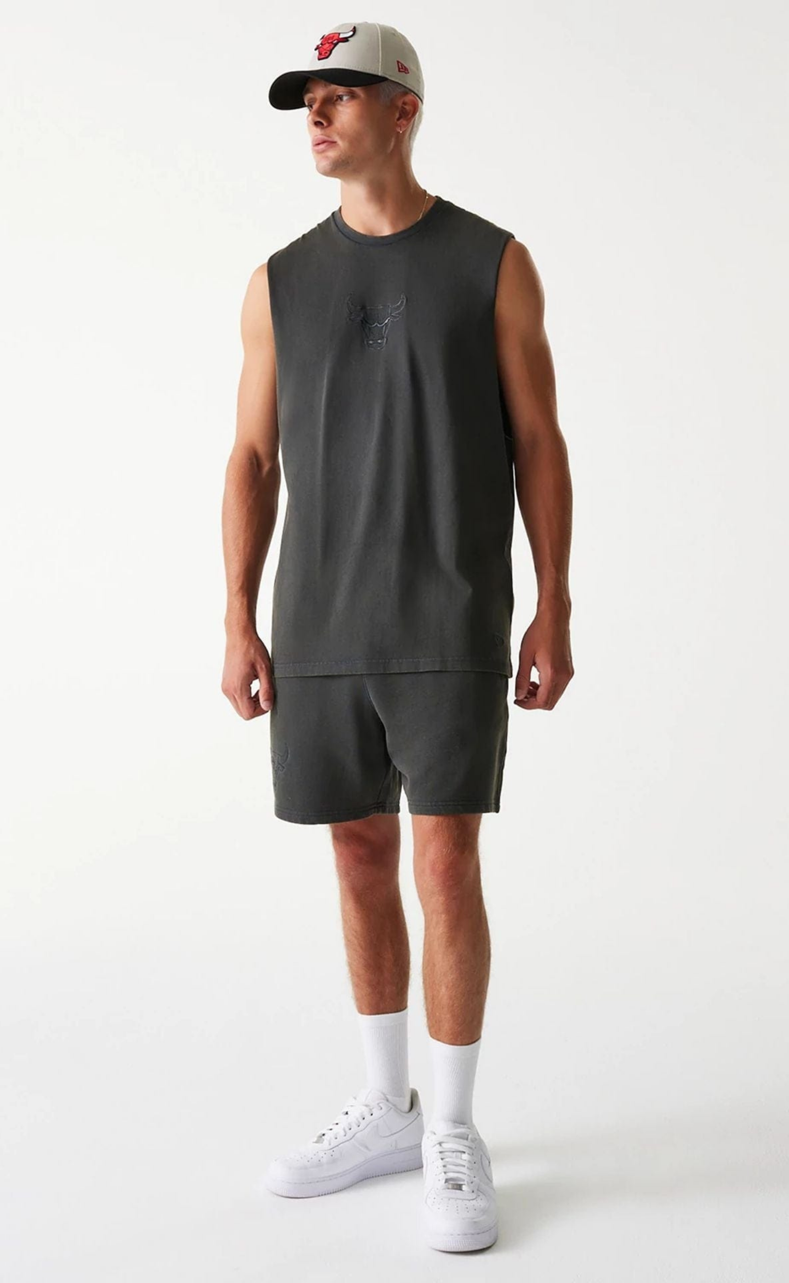 NBA WASHED SHORT WHITE GREY SHORTS