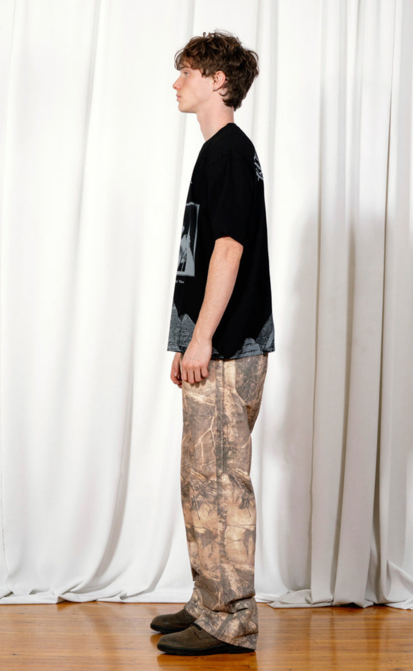 ELEVATION HEAVYWEIGHT BLACK T-SHIRT